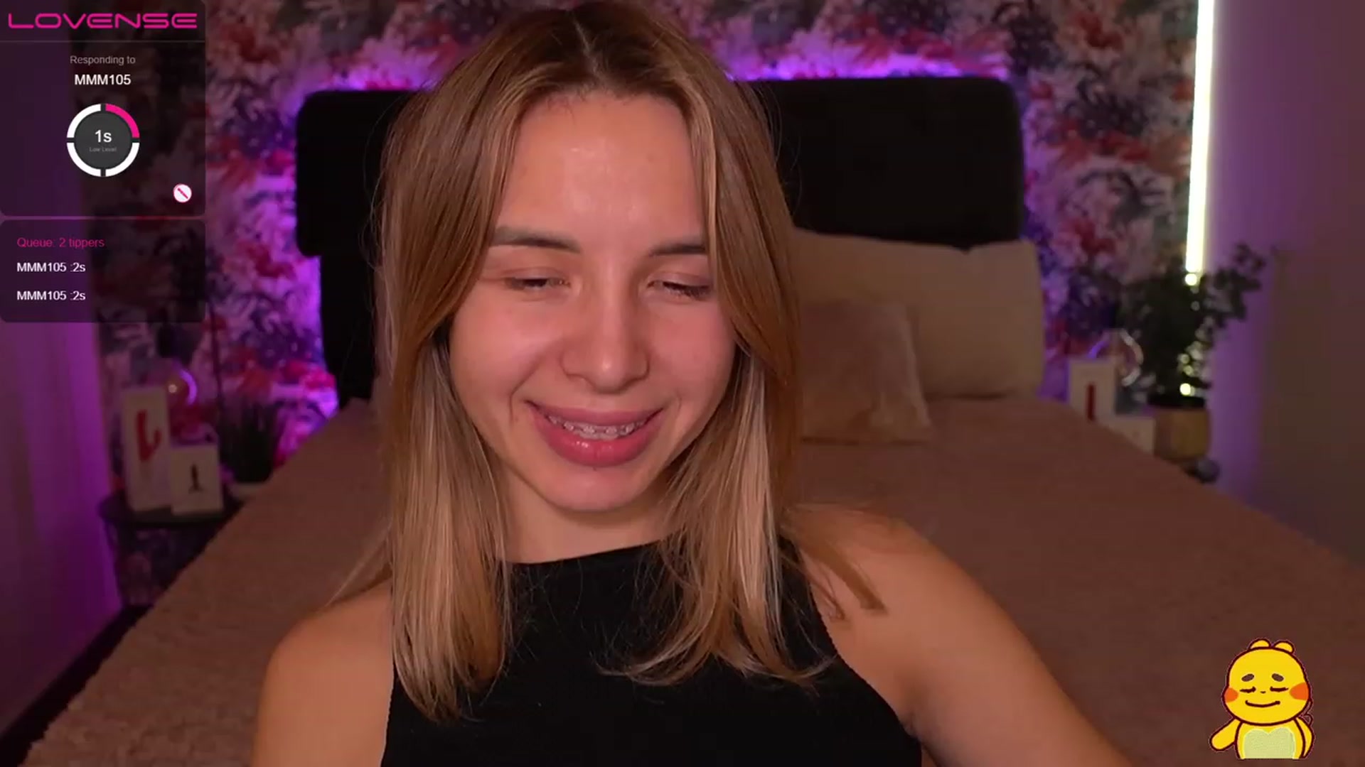 Gallery image thumbnail from Tilli's myfreecams stream on, 02/12/2024, 12:55 image 9 of 20