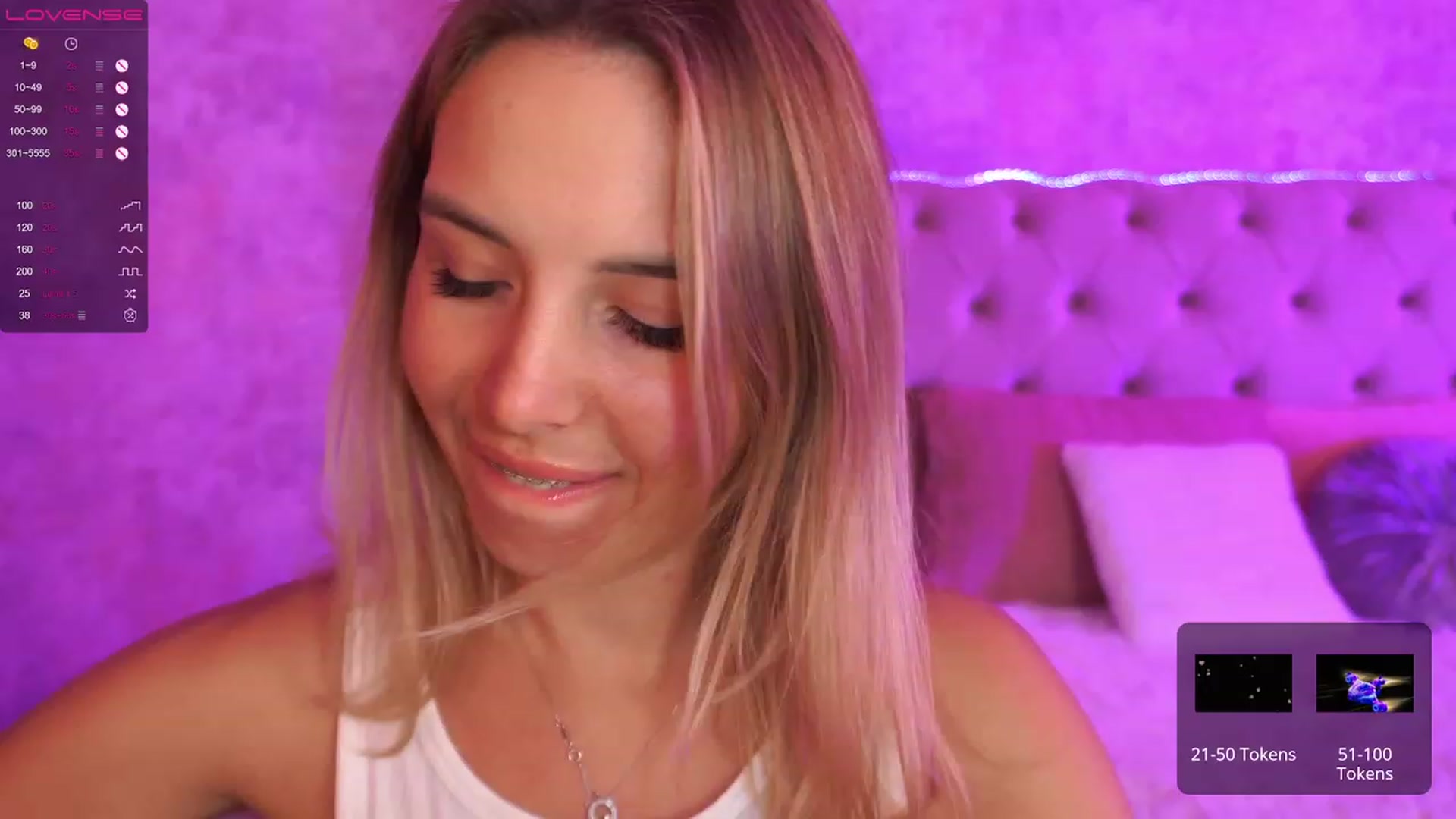 Gallery image thumbnail from Tilli's myfreecams stream on, 02/26/2024, 10:49 image 3 of 20