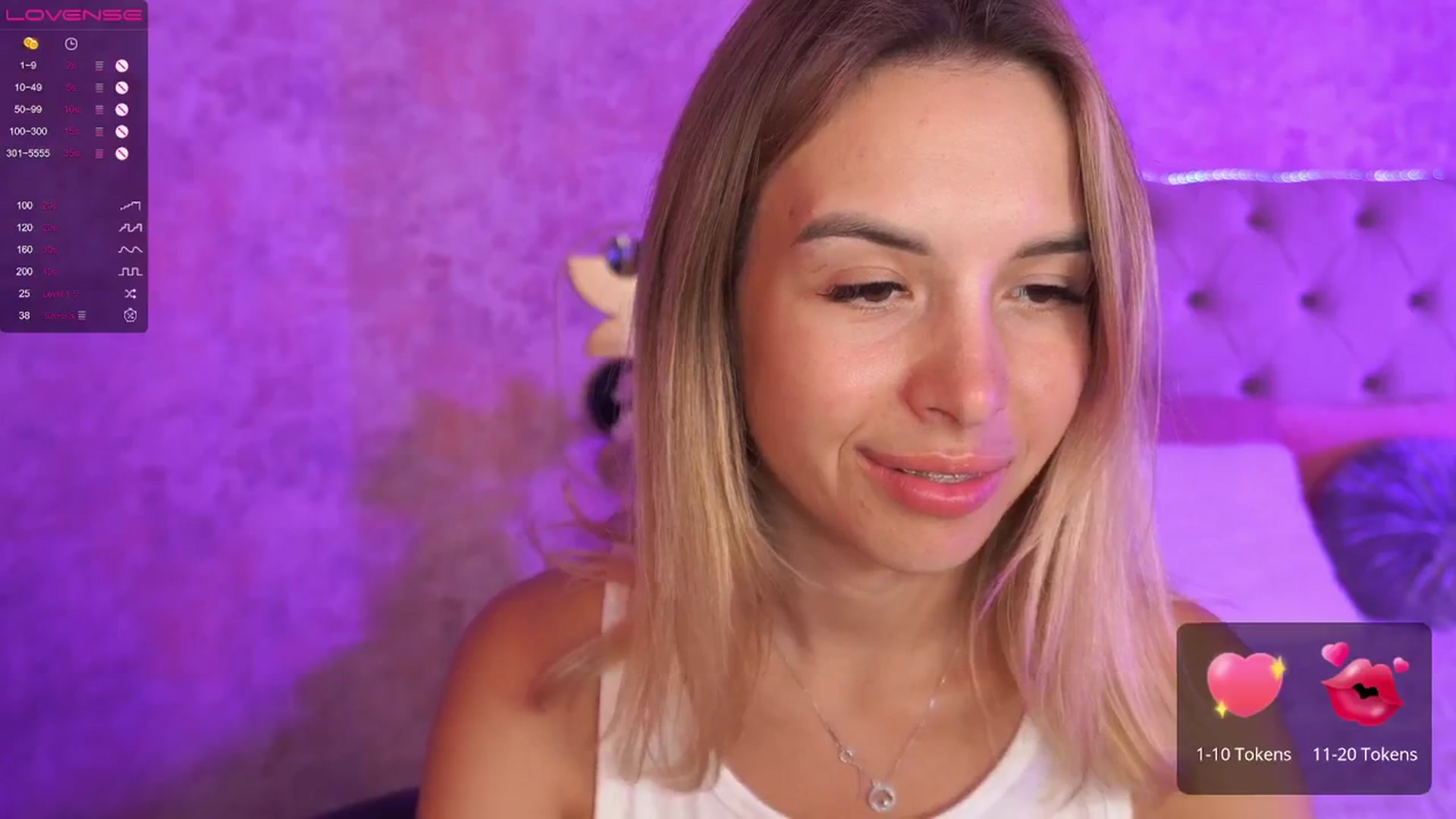 Gallery image thumbnail from Tilli's myfreecams stream on, 02/26/2024, 12:31 image 15 of 20