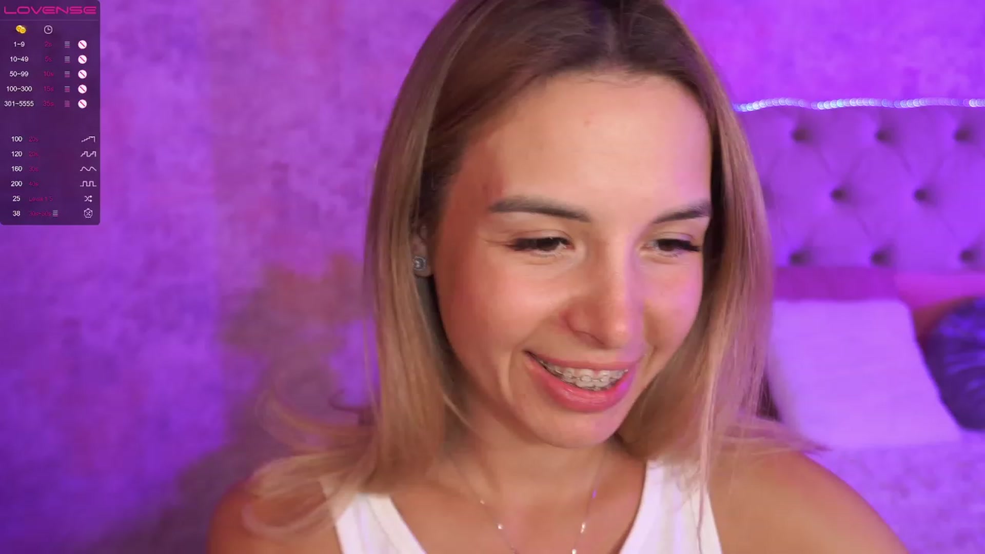 Gallery image thumbnail from Tilli's myfreecams stream on, 02/26/2024, 13:14 image 2 of 20