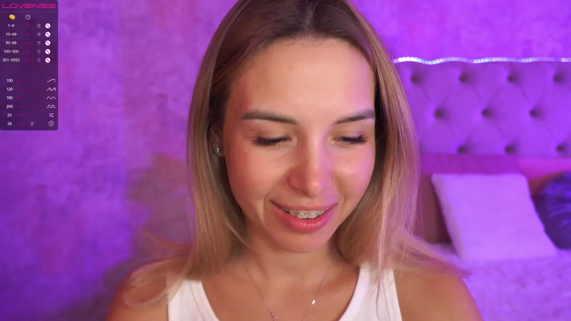 Gallery image thumbnail from Tilli's myfreecams stream on, 02/26/2024, 13:14 image 3 of 20