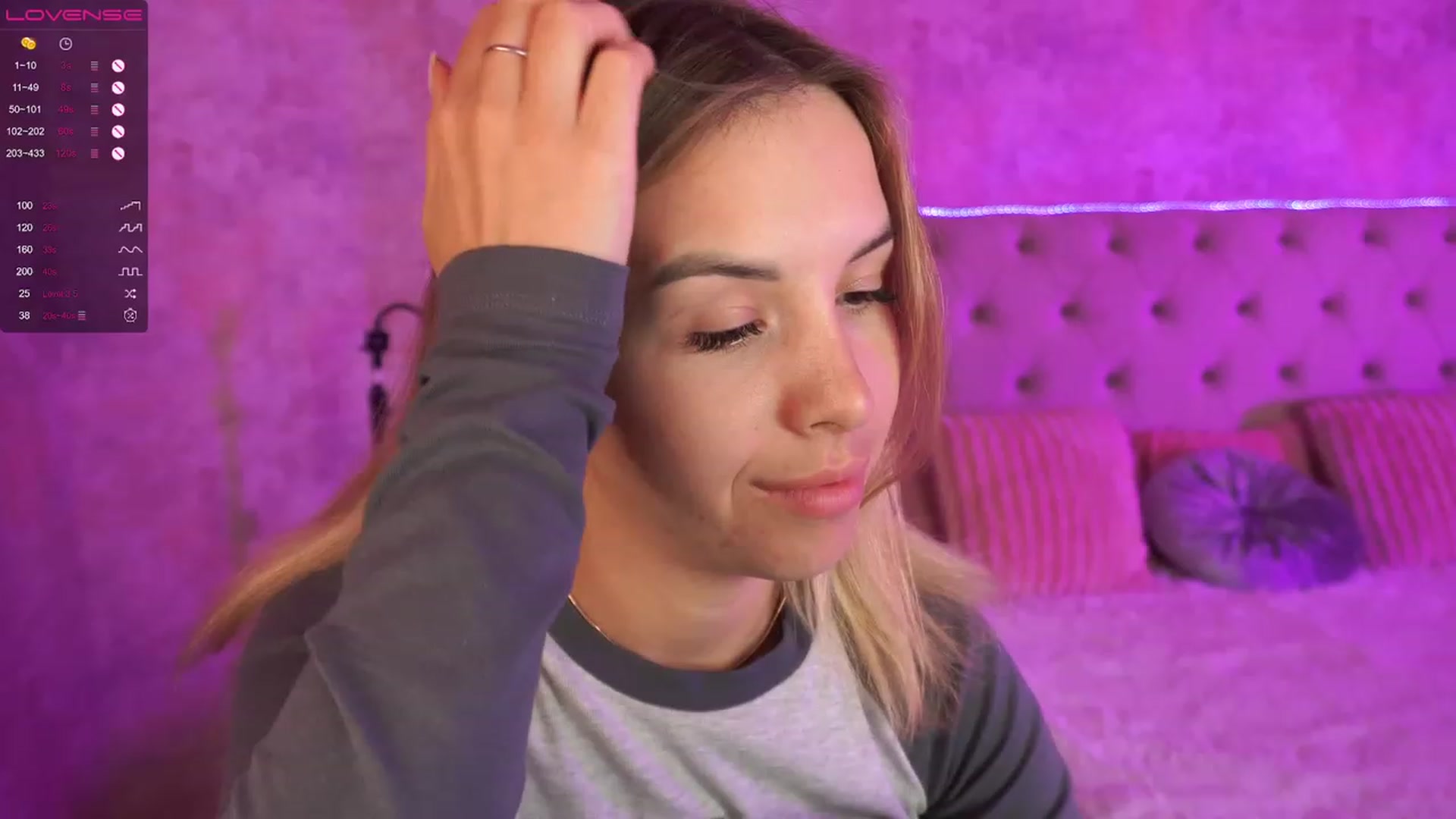 Gallery image thumbnail from Tilli's myfreecams stream on, 03/06/2024, 11:24 image 6 of 20