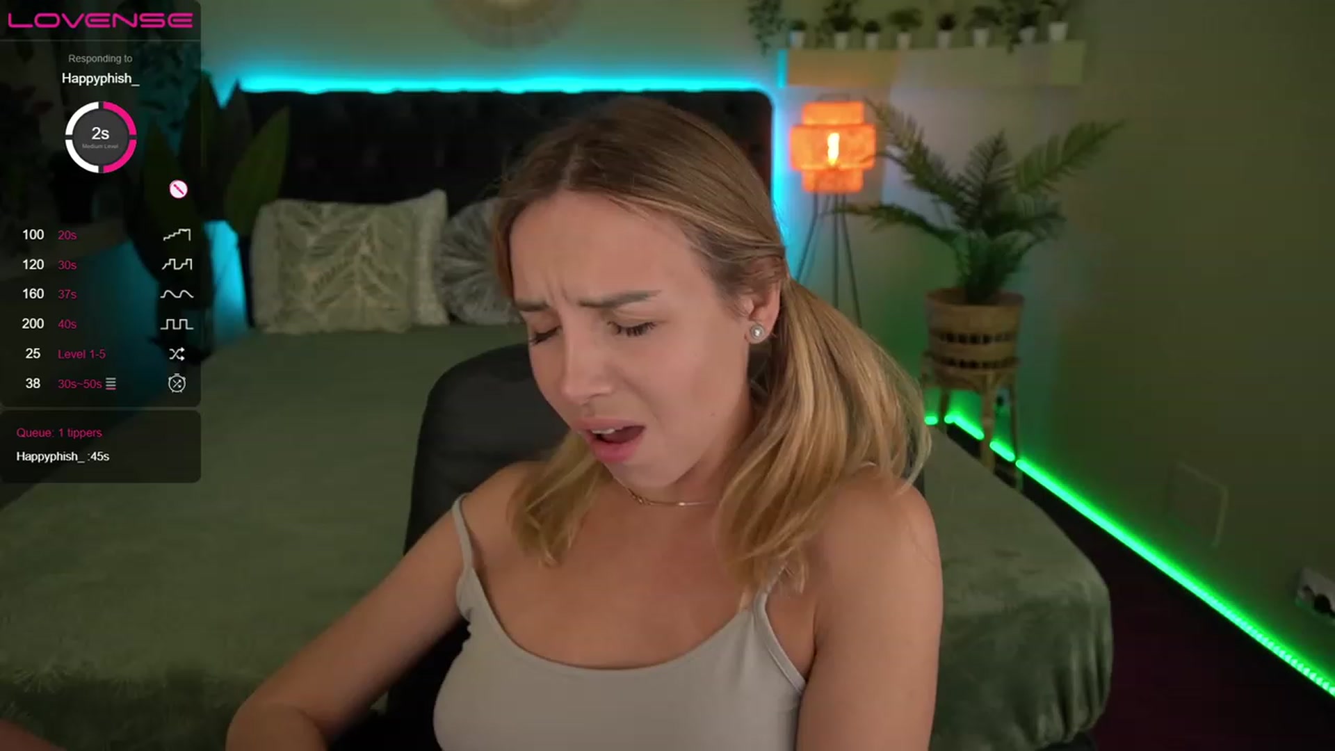 Gallery image thumbnail from Tilli's myfreecams stream on, 03/07/2024, 10:02 image 12 of 20