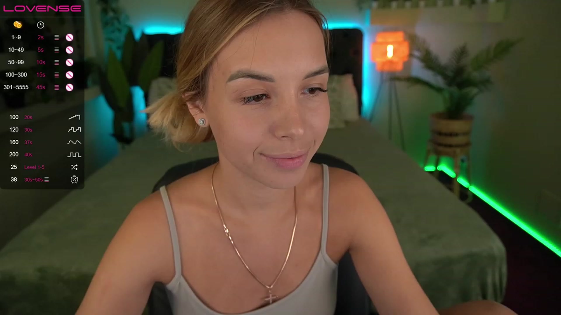 Gallery image thumbnail from Tilli's myfreecams stream on, 03/07/2024, 10:02 image 5 of 20