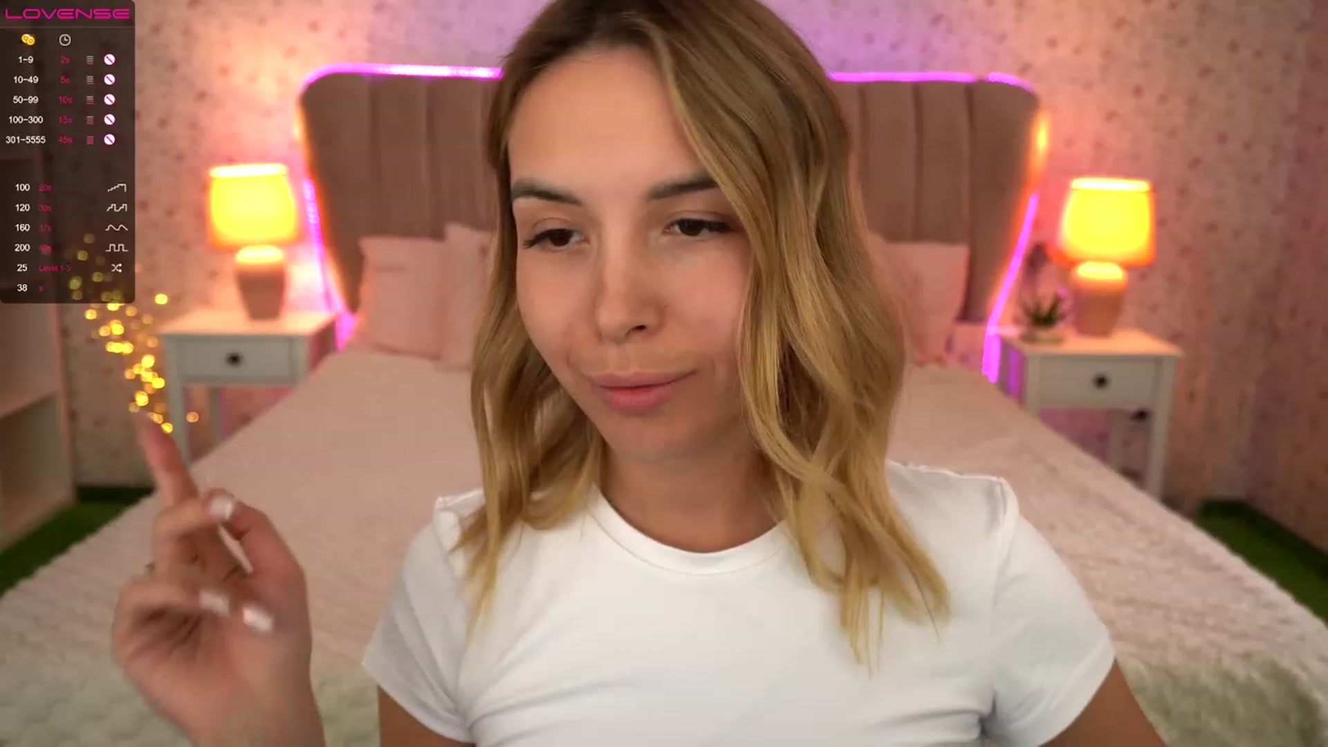 Gallery image thumbnail from Tilli's myfreecams stream on, 03/12/2024, 14:17 image 10 of 20