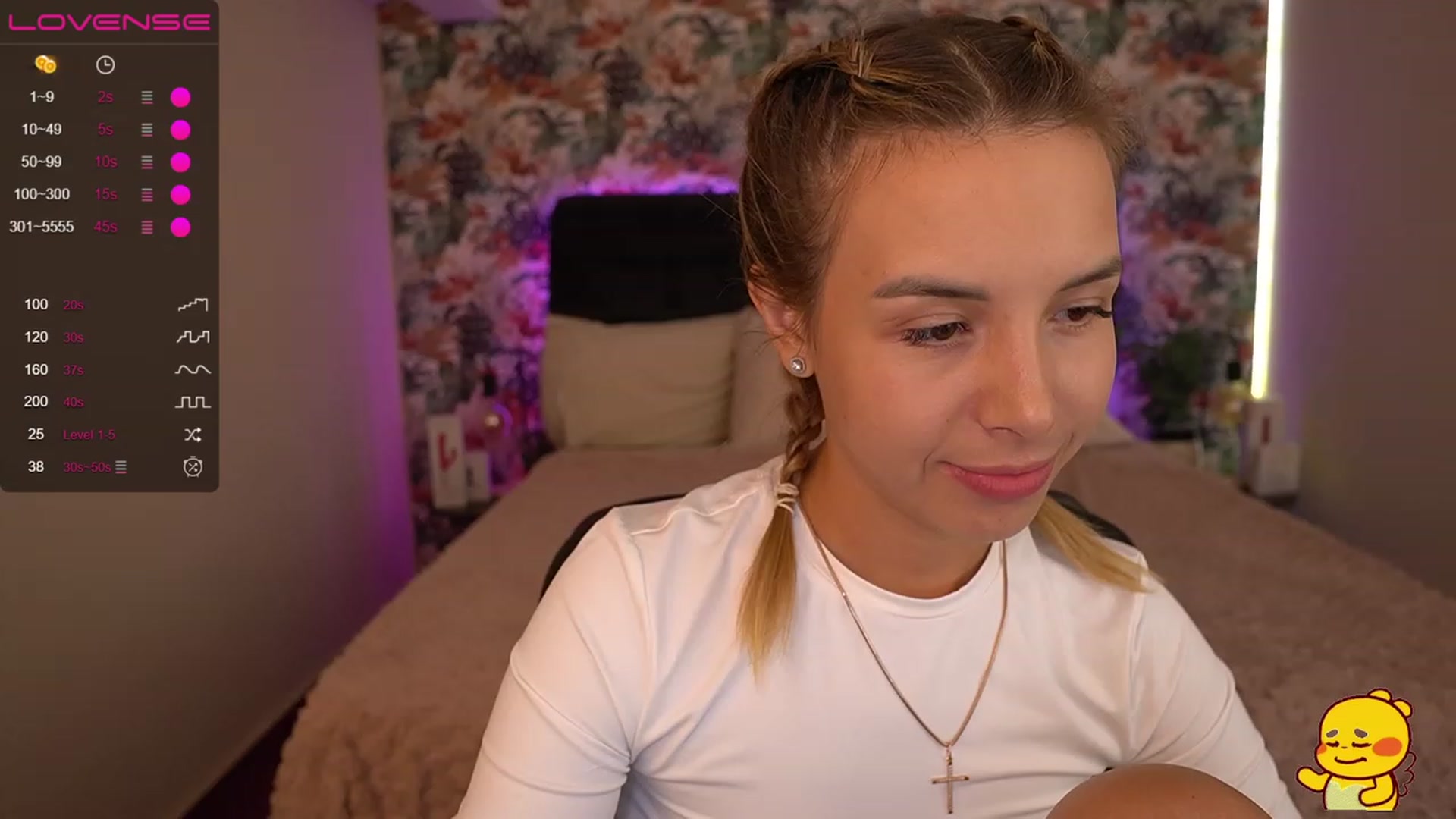 Gallery image thumbnail from Tilli's myfreecams stream on, 03/14/2024, 12:27 image 15 of 20