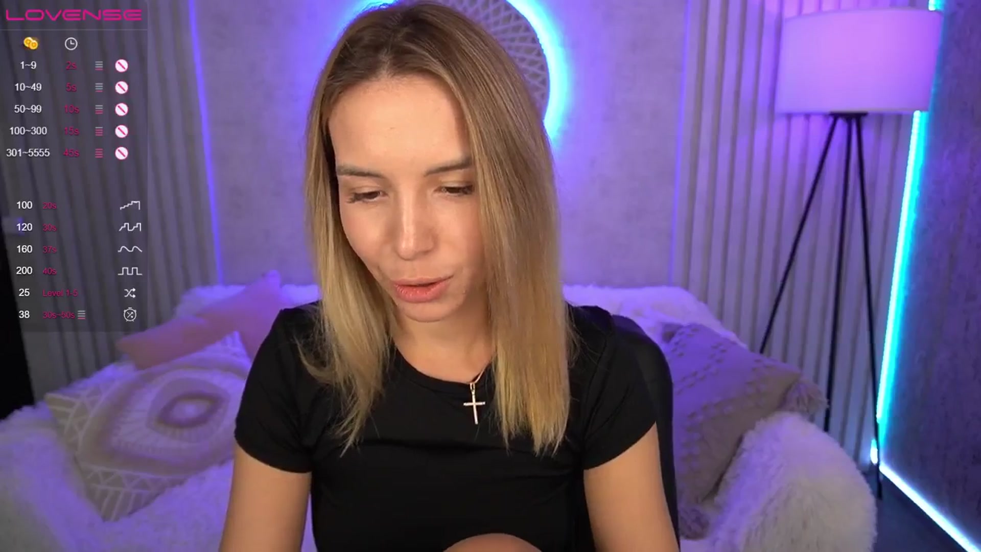 Gallery image thumbnail from Tilli's myfreecams stream on, 03/18/2024, 13:21 image 11 of 20