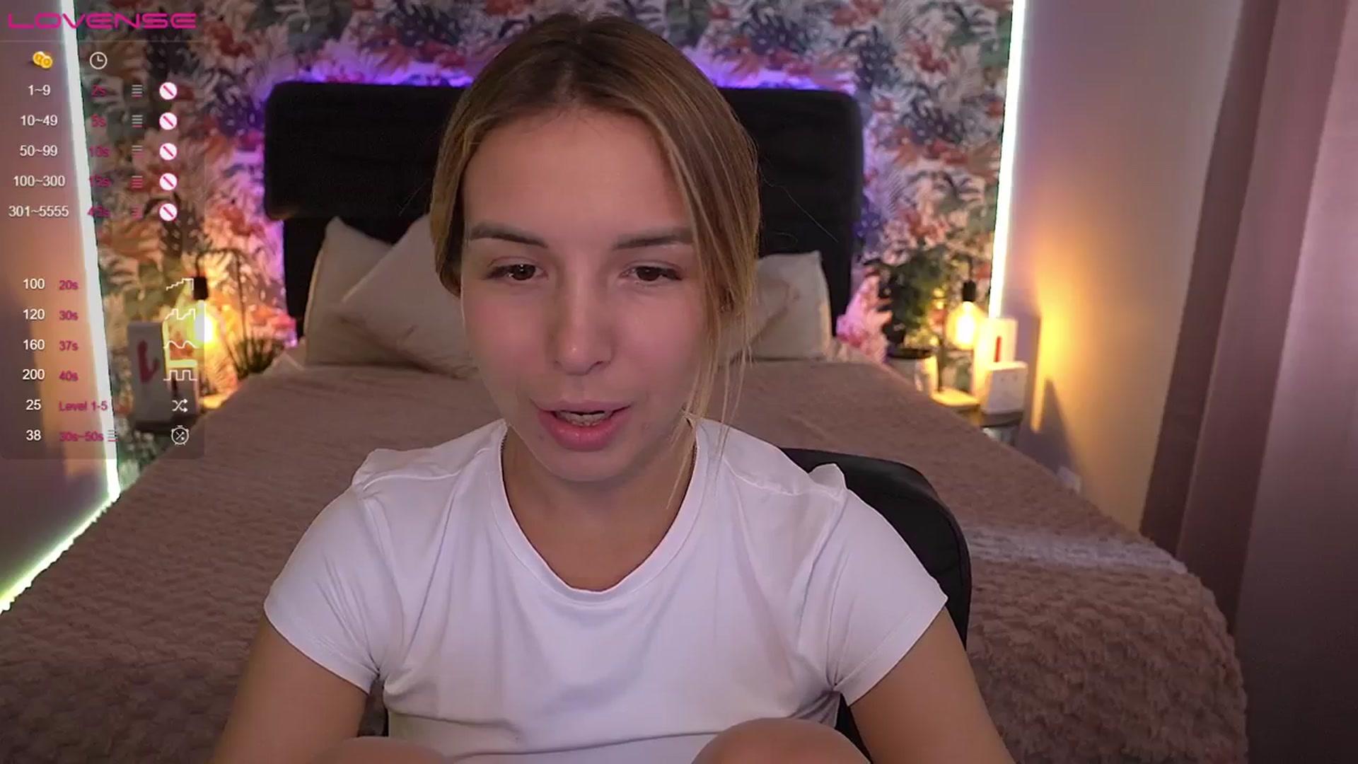 Gallery image thumbnail from Tilli's myfreecams stream on, 03/20/2024, 12:06 image 15 of 20