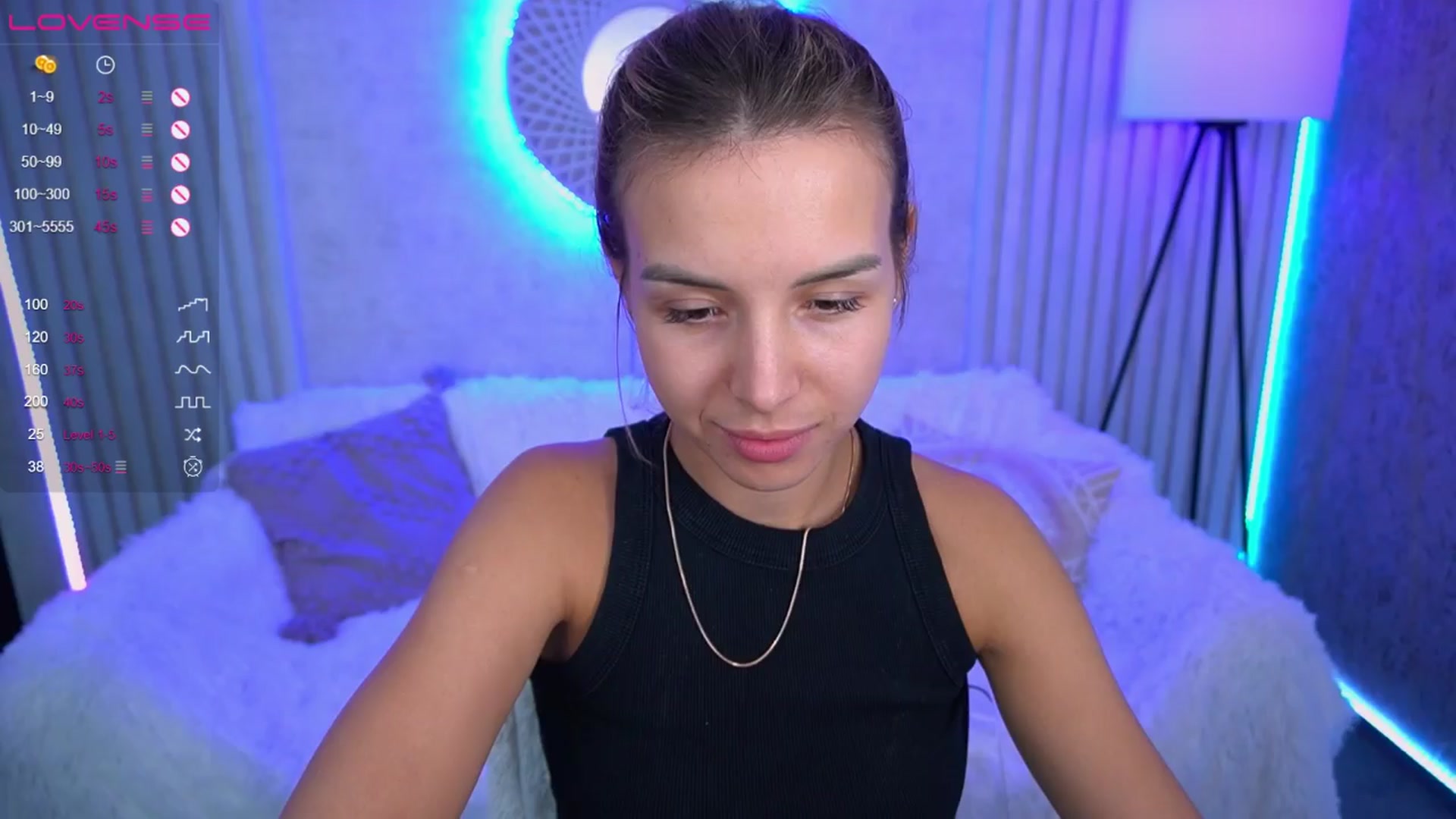 Gallery image thumbnail from Tilli's myfreecams stream on, 03/23/2024, 12:46 image 4 of 20