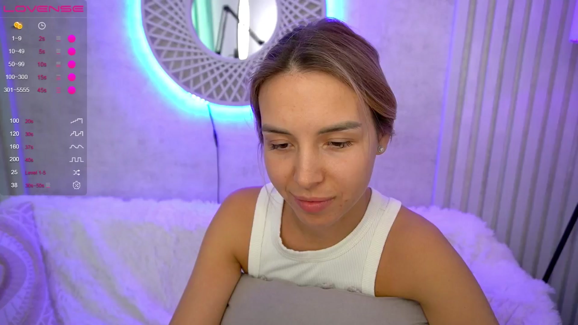 Gallery image thumbnail from Tilli's myfreecams stream on, 03/29/2024, 13:52 image 10 of 20