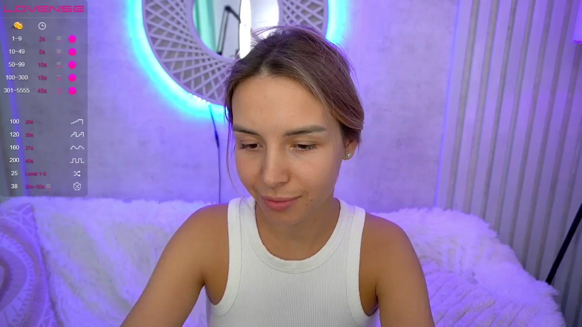 Gallery image thumbnail from Tilli's myfreecams stream on, 03/29/2024, 13:52 image 19 of 20