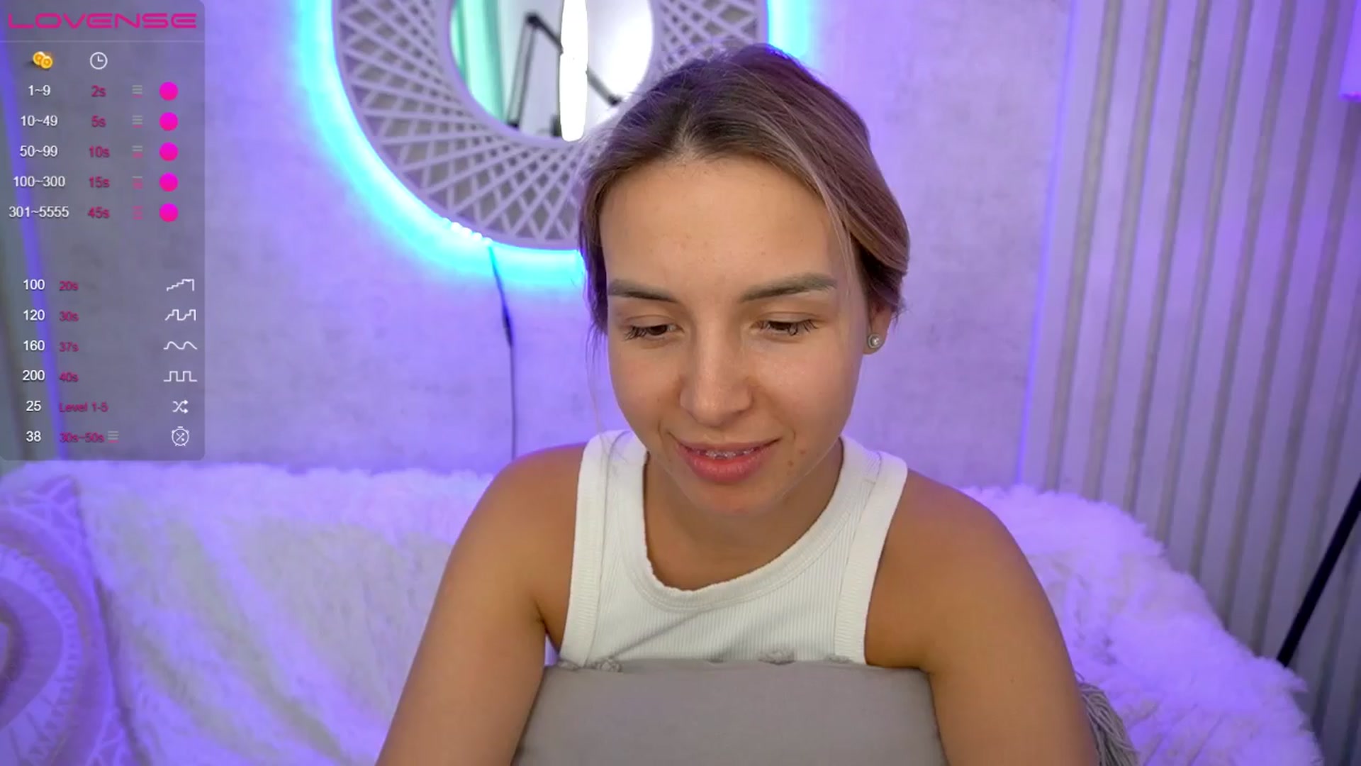 Gallery image thumbnail from Tilli's myfreecams stream on, 03/29/2024, 13:52 image 9 of 20