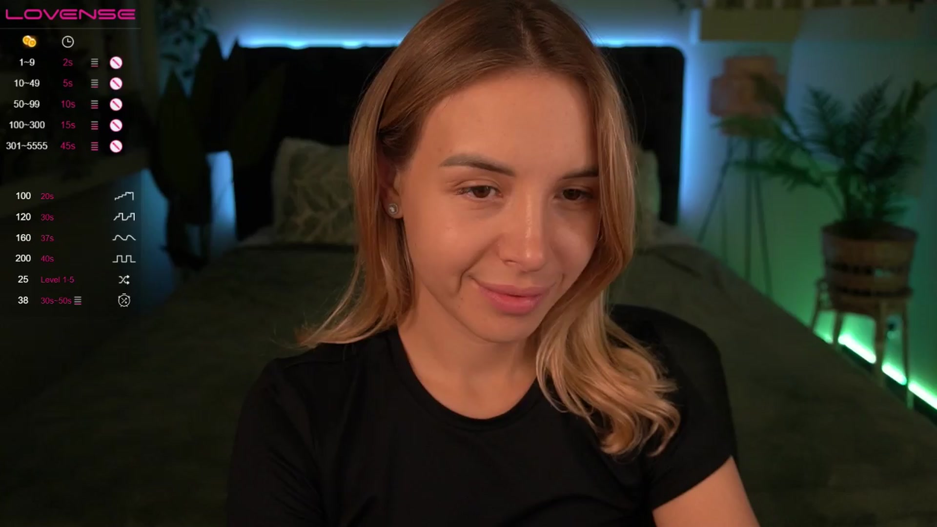 Gallery image thumbnail from Tilli's myfreecams stream on, 04/01/2024, 10:15 image 14 of 20