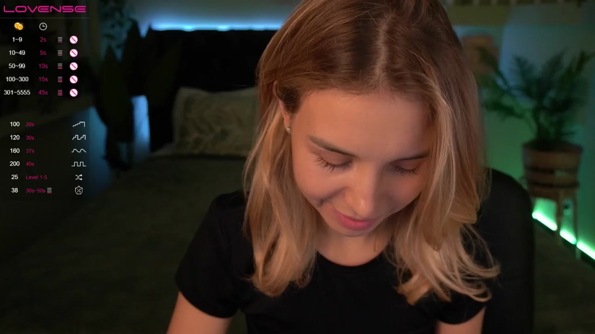 Gallery image thumbnail from Tilli's myfreecams stream on, 04/01/2024, 10:15 image 1 of 20
