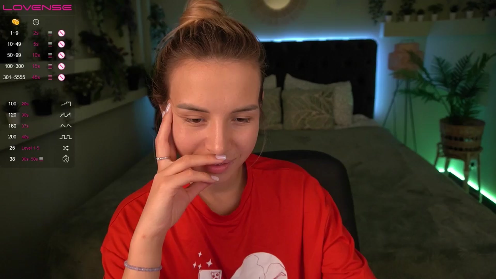 Gallery image thumbnail from Tilli's myfreecams stream on, 04/02/2024, 08:52 image 14 of 20