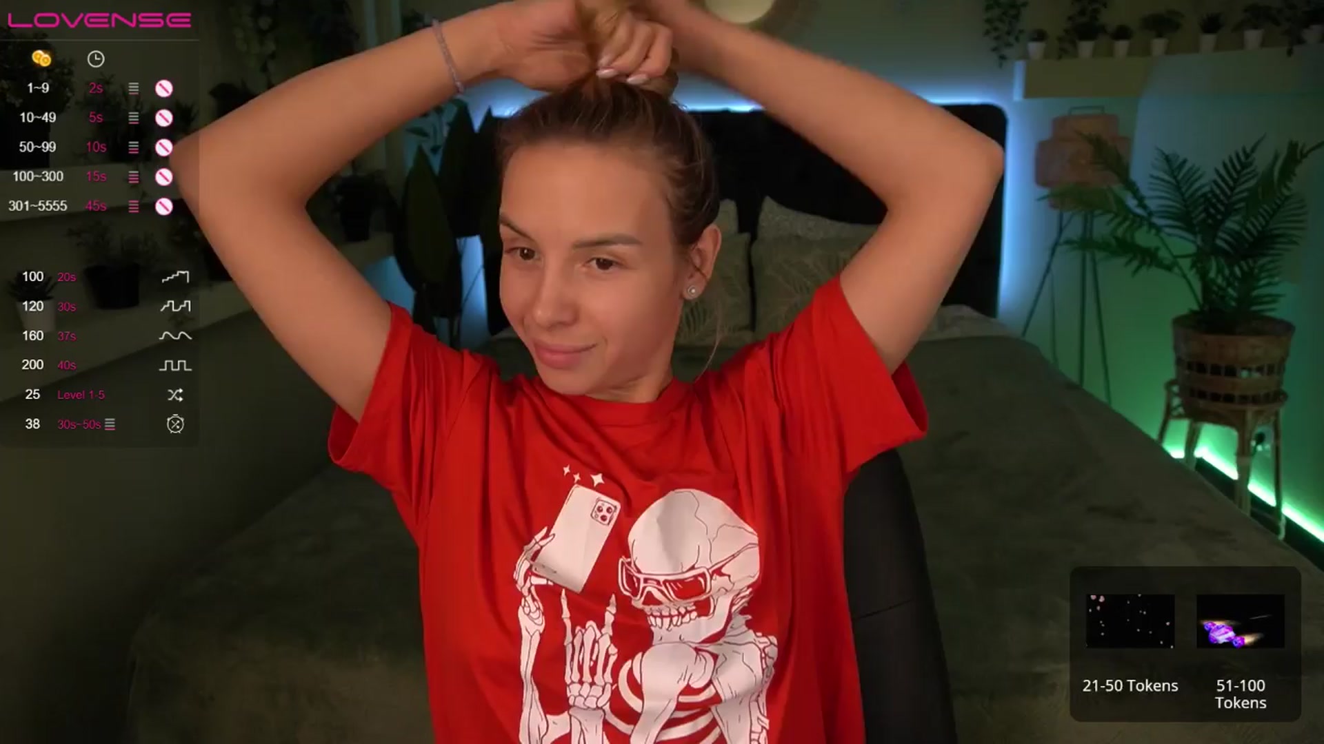 Gallery image thumbnail from Tilli's myfreecams stream on, 04/02/2024, 08:52 image 15 of 20