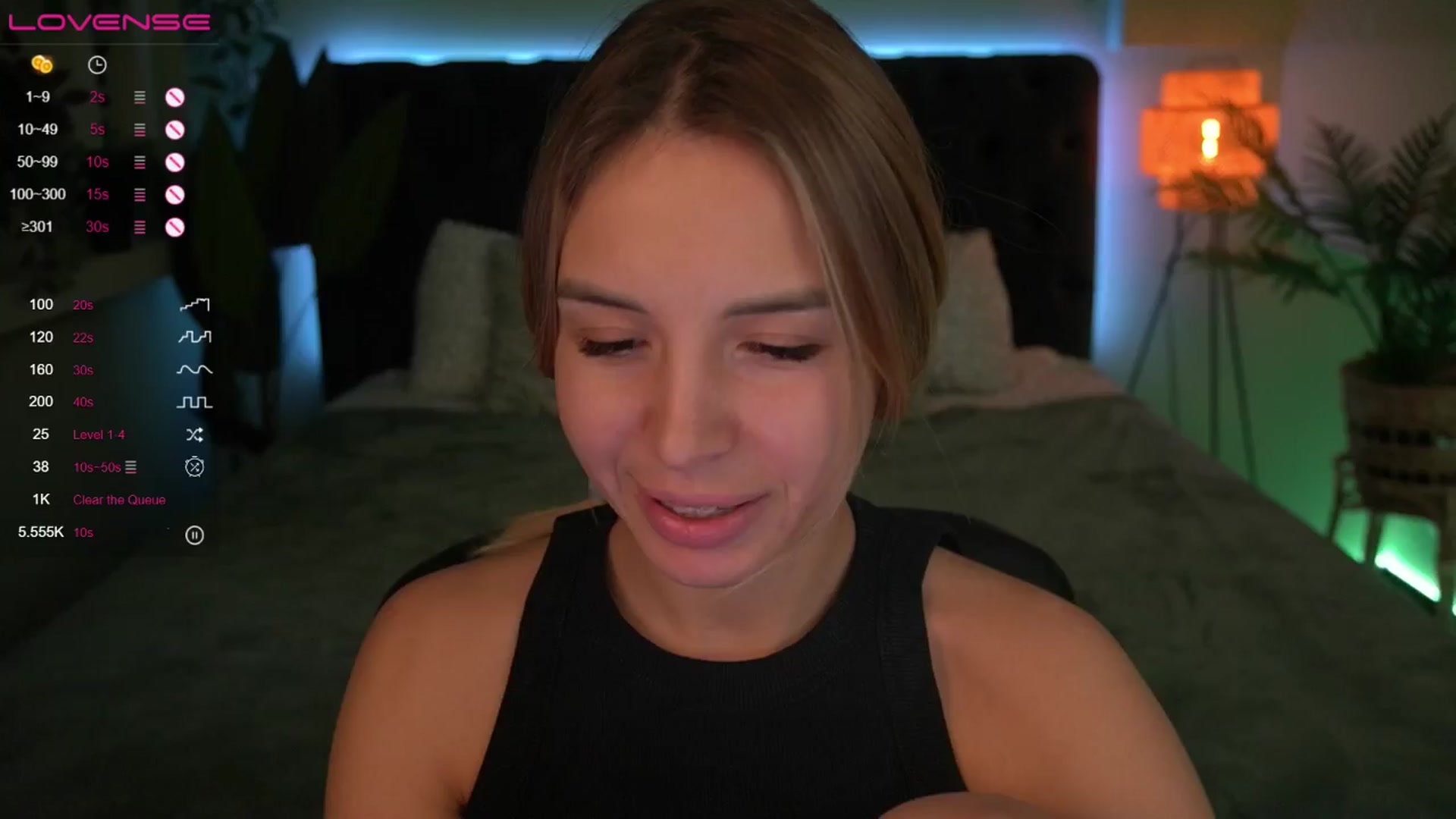 Gallery image thumbnail from Tilli's myfreecams stream on, 04/08/2024, 09:54 image 3 of 20