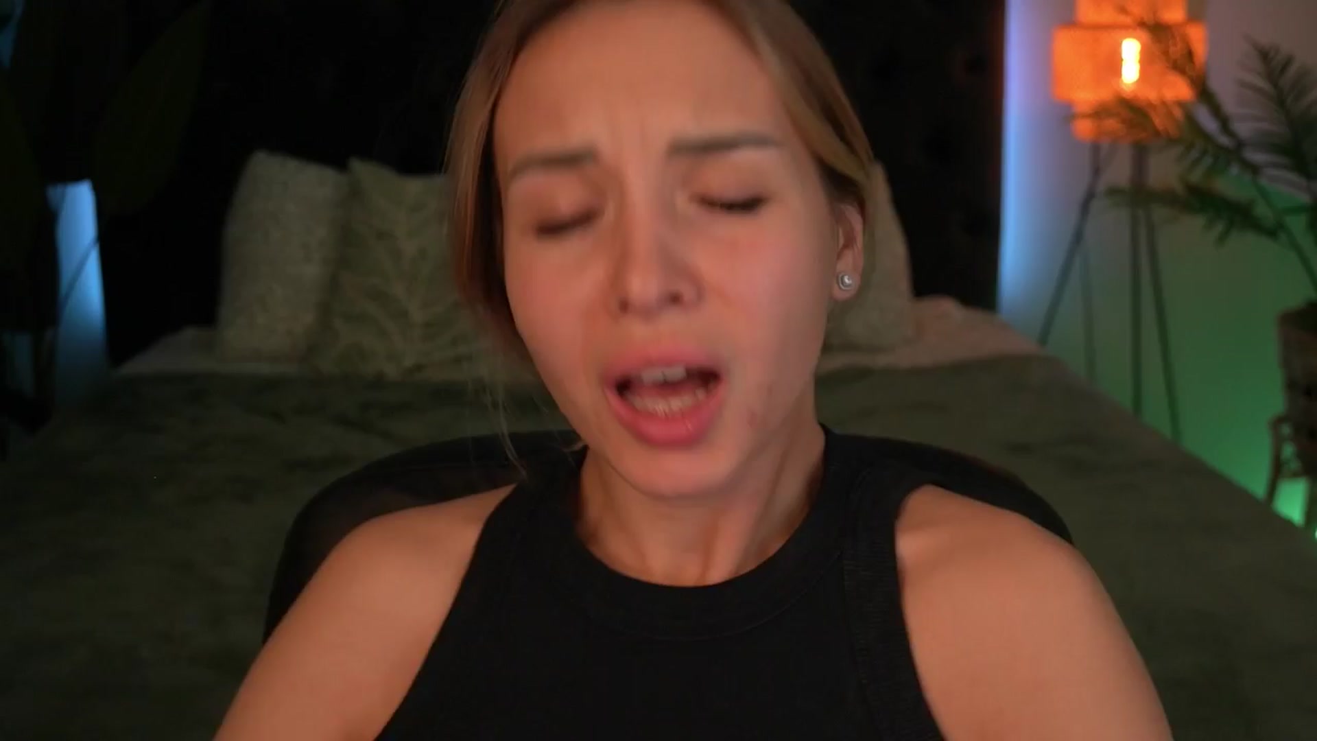 Gallery image thumbnail from Tilli's myfreecams stream on, 04/08/2024, 14:20 image 10 of 20