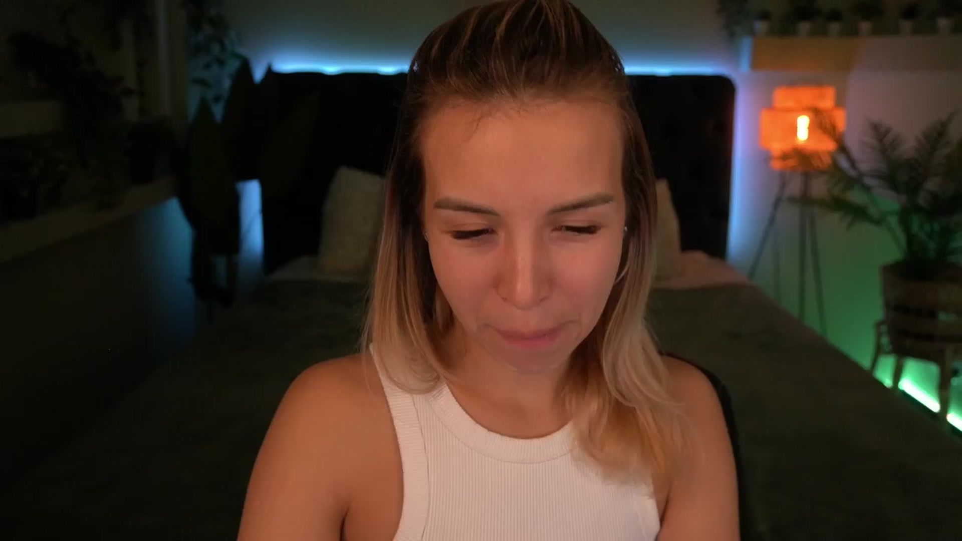 Gallery image thumbnail from Tilli's myfreecams stream on, 04/09/2024, 08:59 image 7 of 20