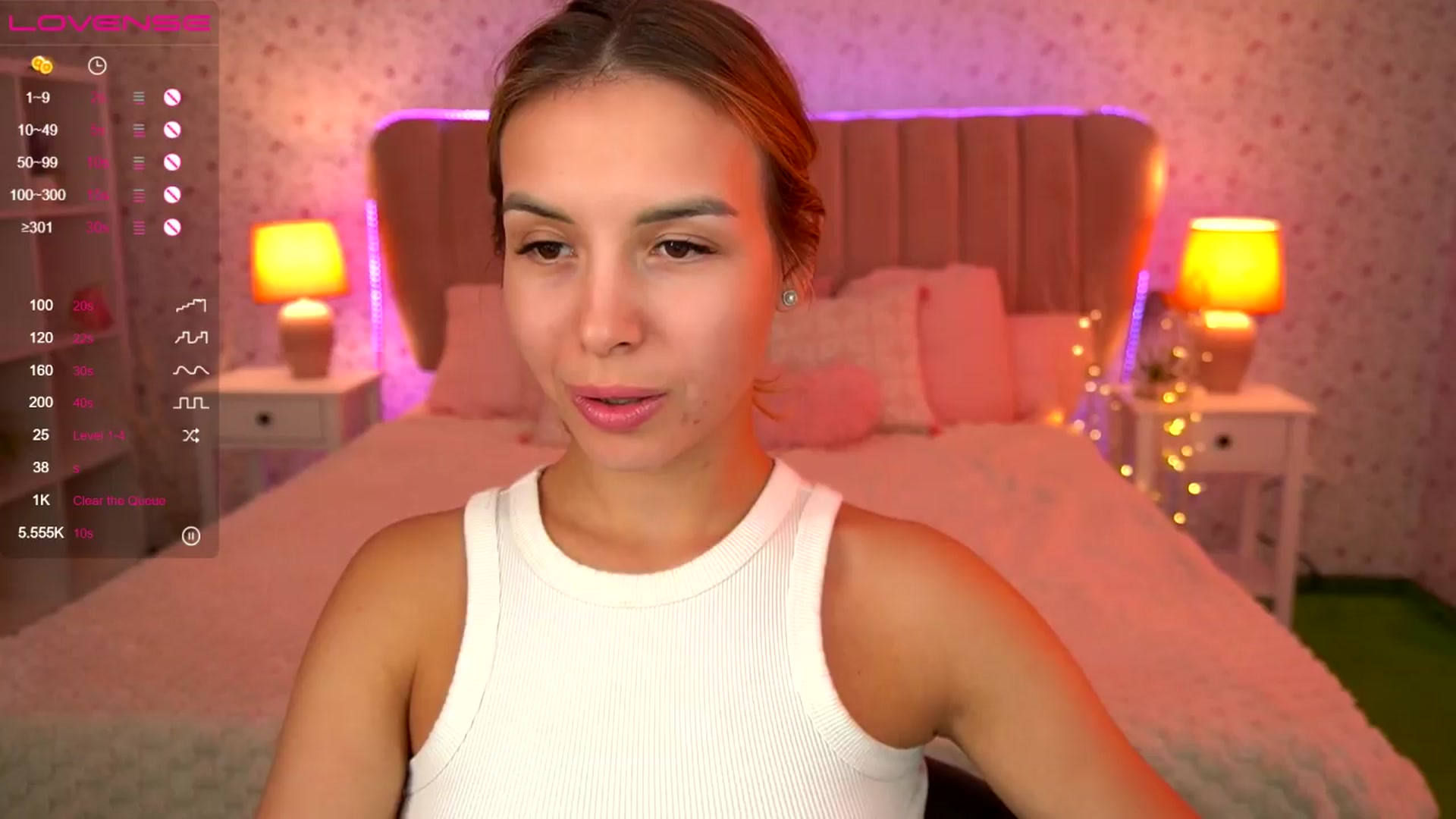 Gallery image thumbnail from Tilli's myfreecams stream on, 04/10/2024, 09:59 image 18 of 20