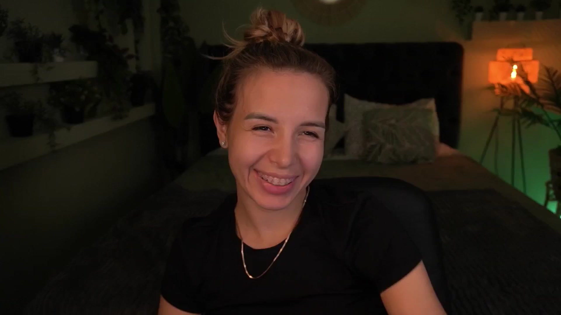Gallery image thumbnail from Tilli's myfreecams stream on, 04/26/2024, 11:29 image 19 of 20