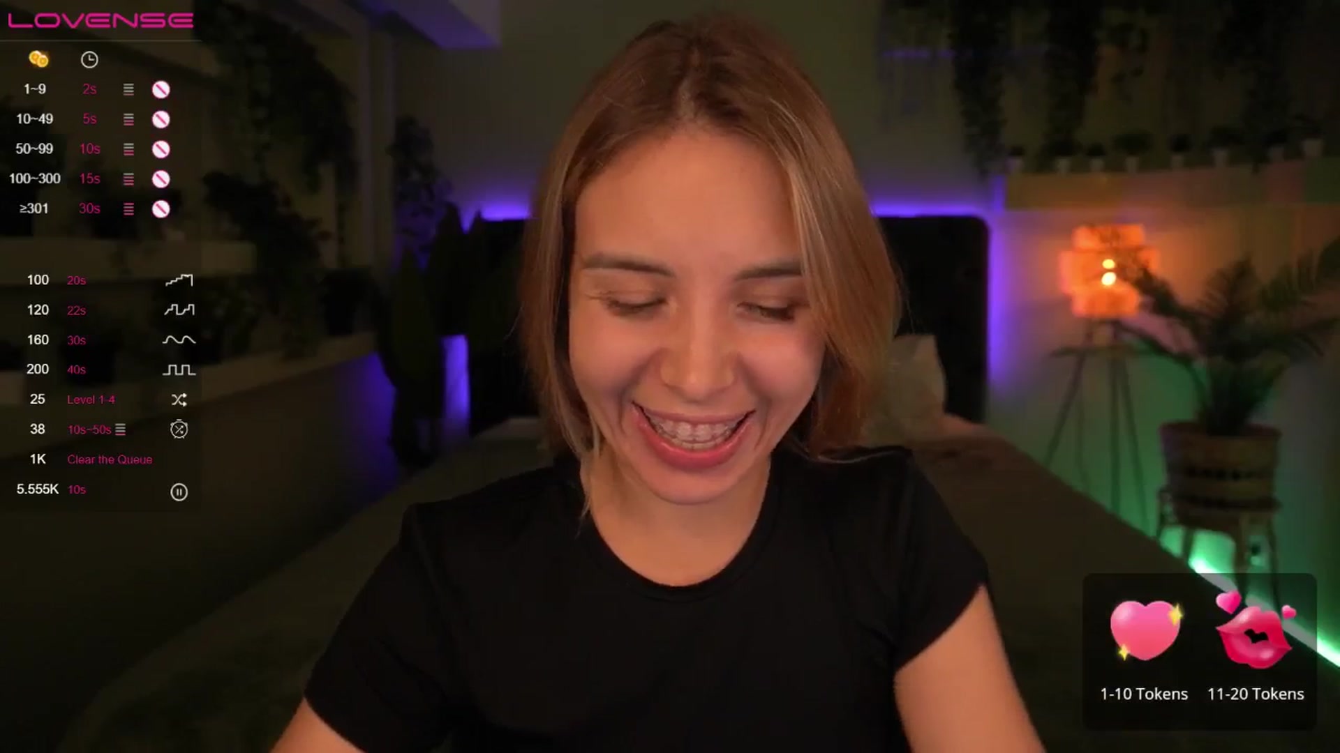 Gallery image thumbnail from Tilli's myfreecams stream on, 05/01/2024, 07:48 image 13 of 20