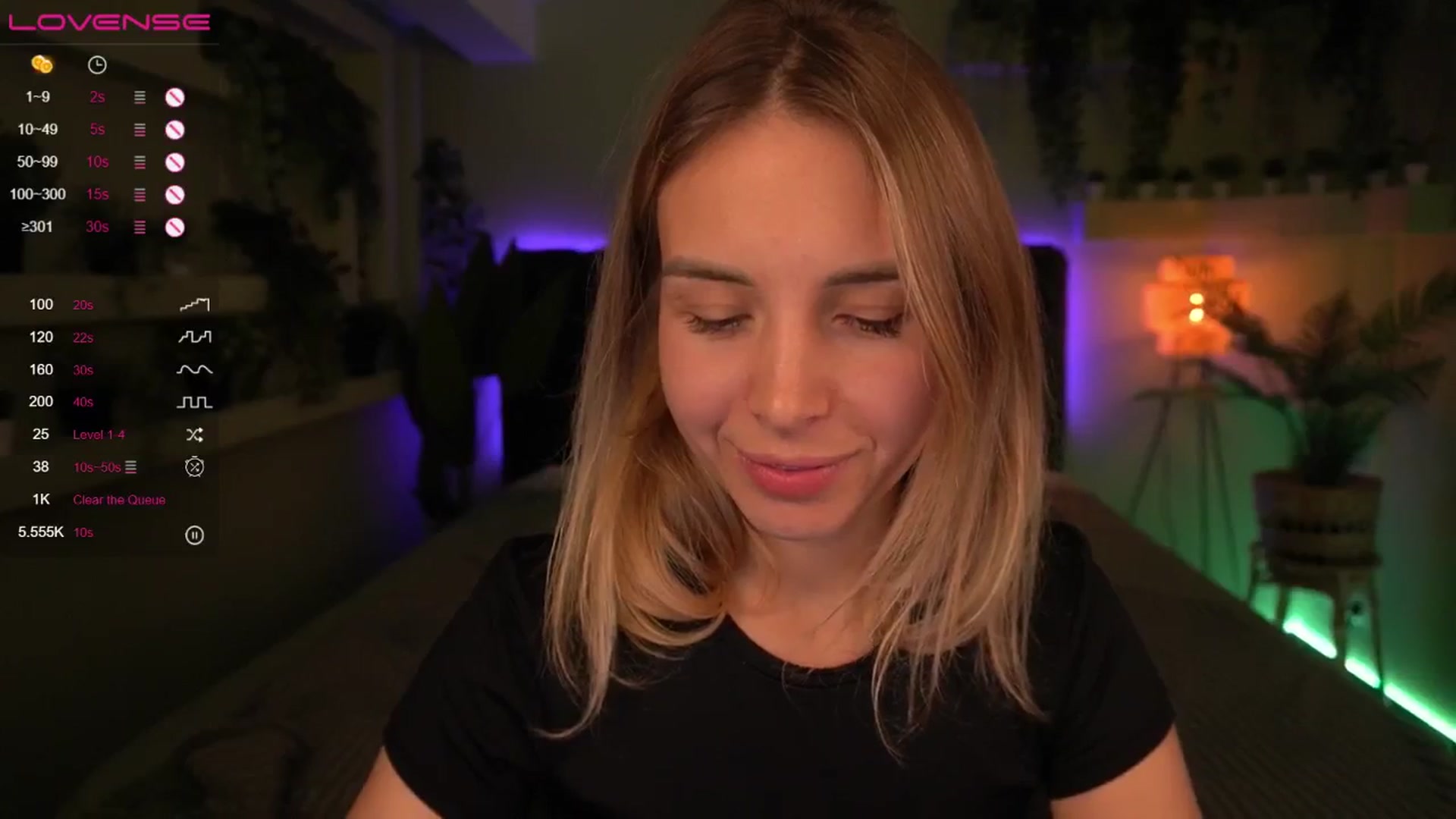 Gallery image thumbnail from Tilli's myfreecams stream on, 05/01/2024, 08:21 image 13 of 20