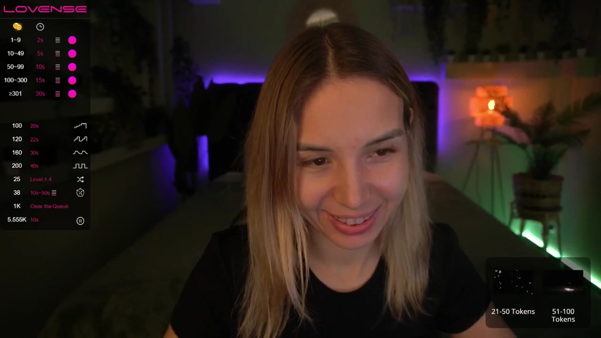 Gallery image thumbnail from Tilli's myfreecams stream on, 05/03/2024, 06:21 image 2 of 20
