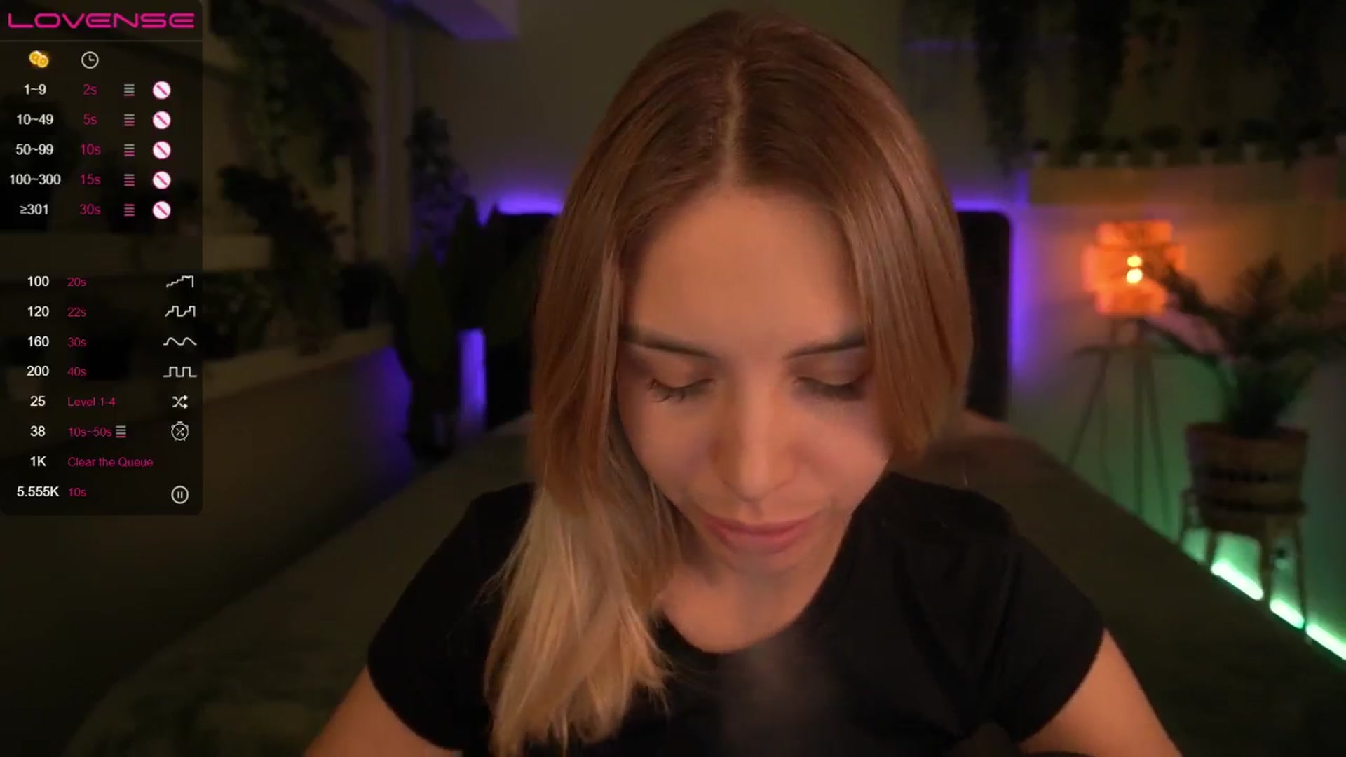 Gallery image thumbnail from Tilli's myfreecams stream on, 05/03/2024, 09:36 image 8 of 20