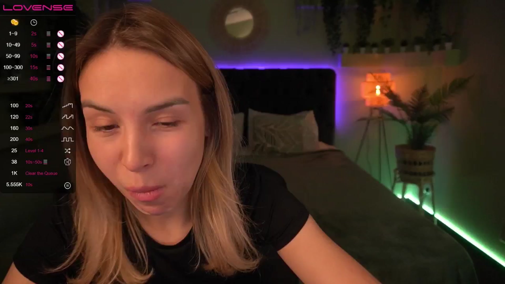 Gallery image thumbnail from Tilli's myfreecams stream on, 05/07/2024, 07:01 image 9 of 20