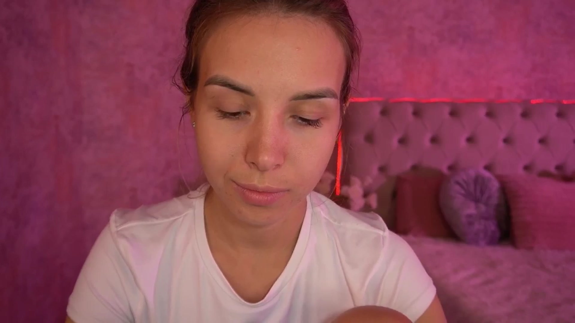 Gallery image thumbnail from Tilli's myfreecams stream on, 05/08/2024, 09:55 image 19 of 20