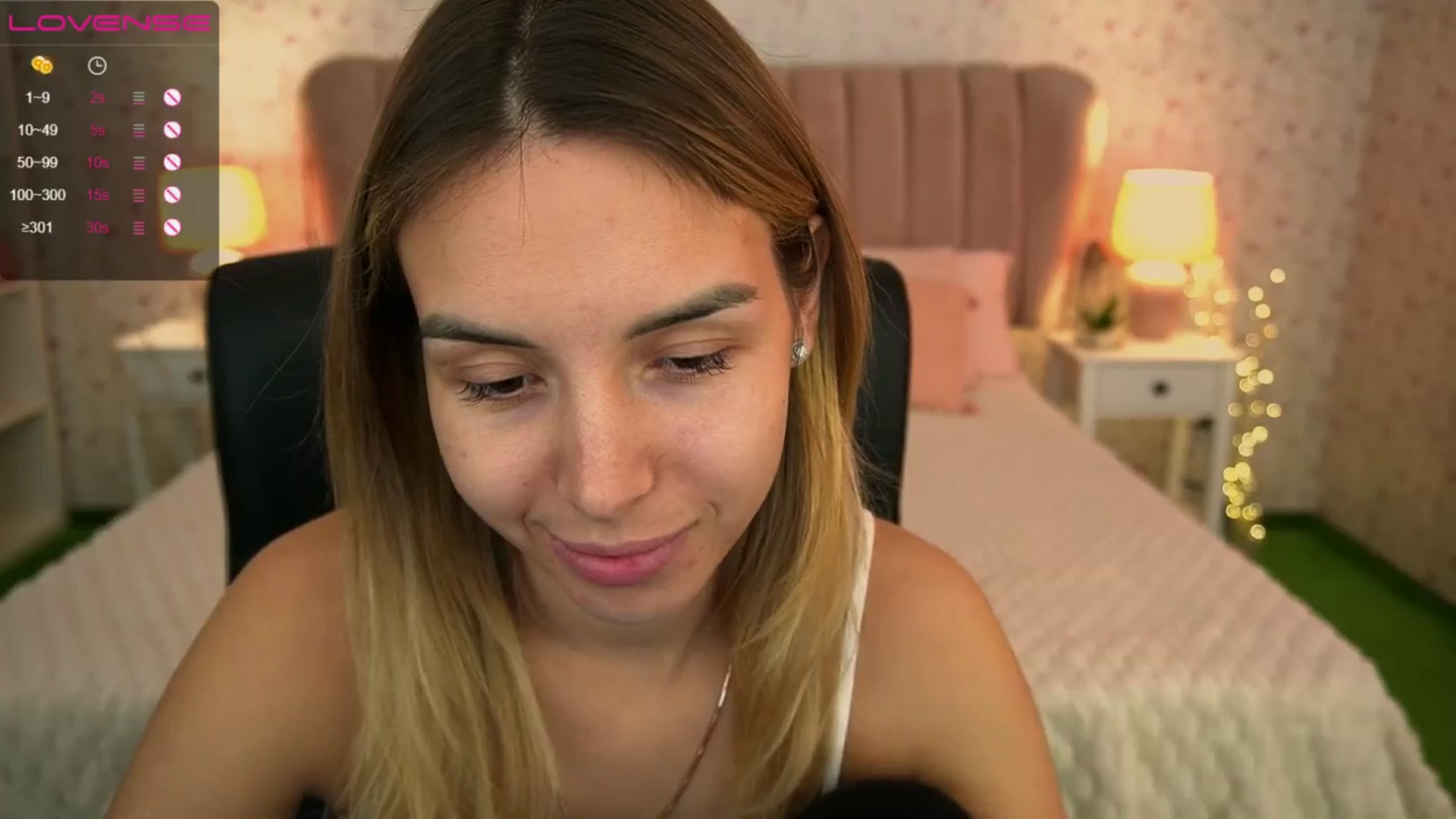 Gallery image thumbnail from Tilli's myfreecams stream on, 05/11/2024, 08:29 image 17 of 20