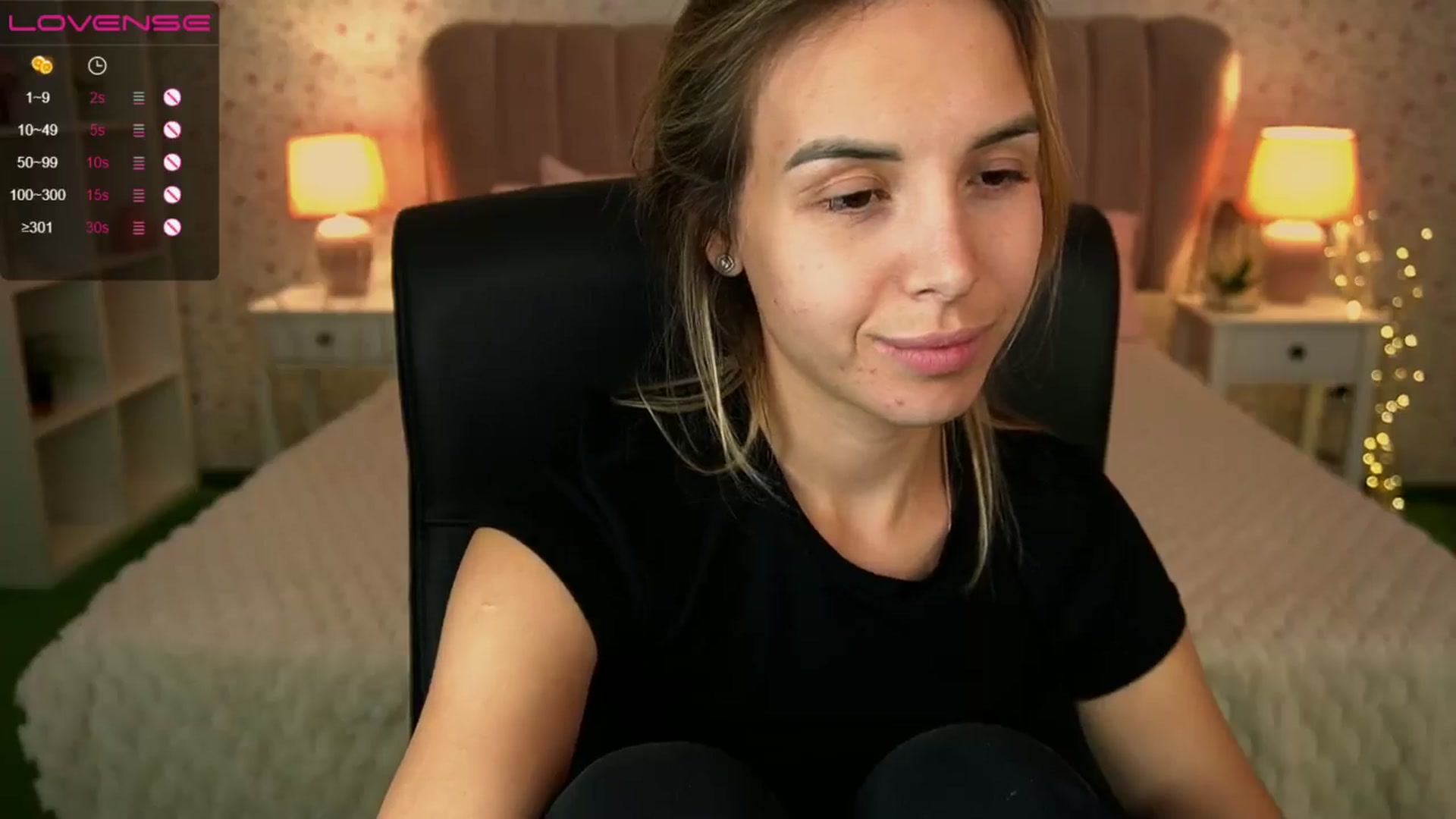 Gallery image thumbnail from Tilli's myfreecams stream on, 05/11/2024, 12:47 image 9 of 20