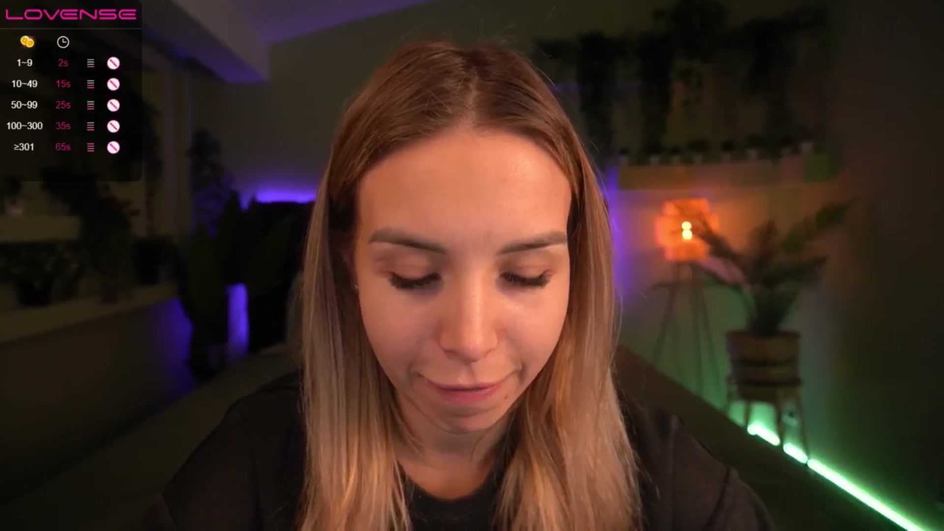 Gallery image thumbnail from Tilli's myfreecams stream on, 05/14/2024, 07:16 image 9 of 20