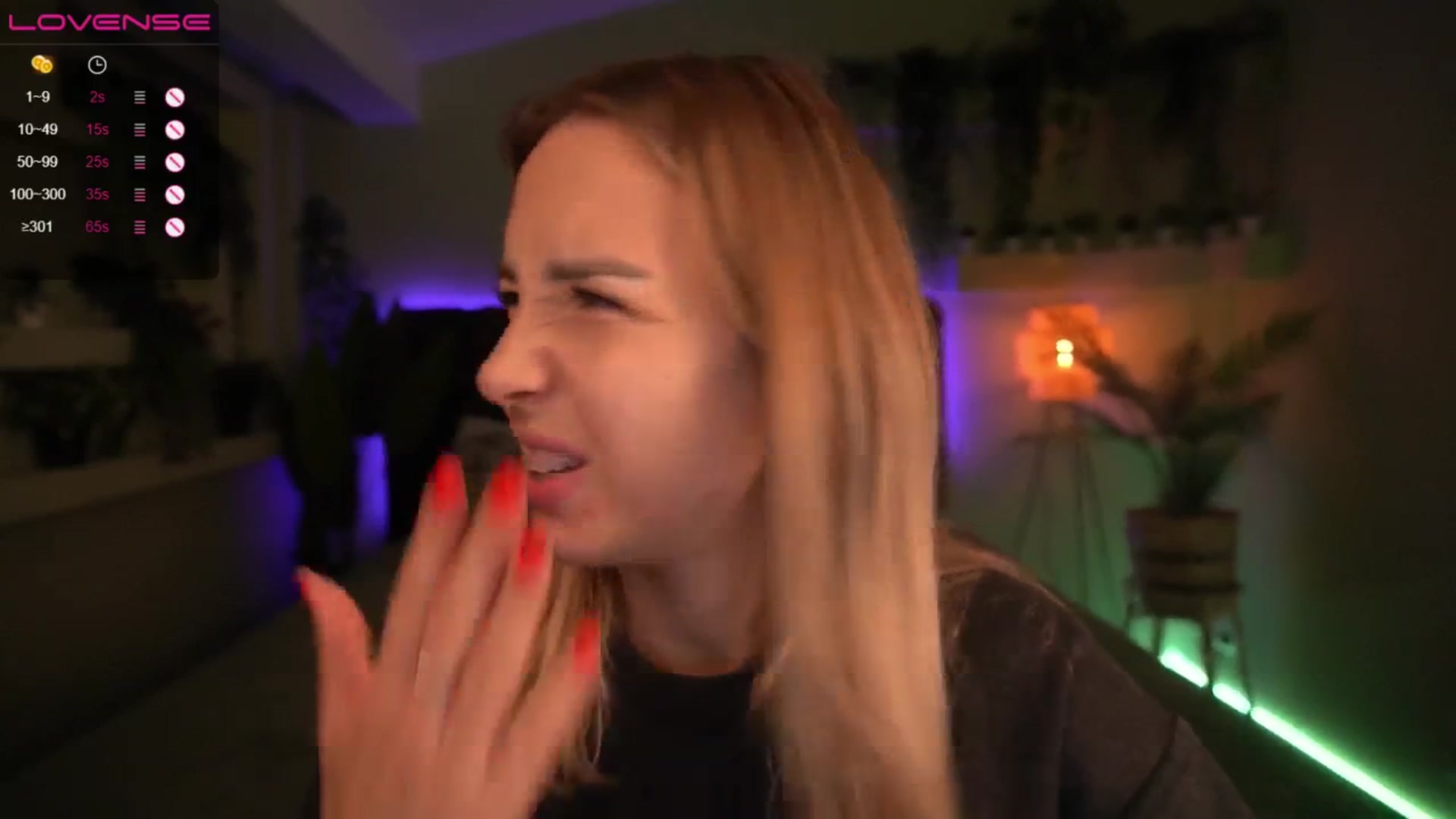 Gallery image thumbnail from Tilli's myfreecams stream on, 05/14/2024, 07:16 image 11 of 20