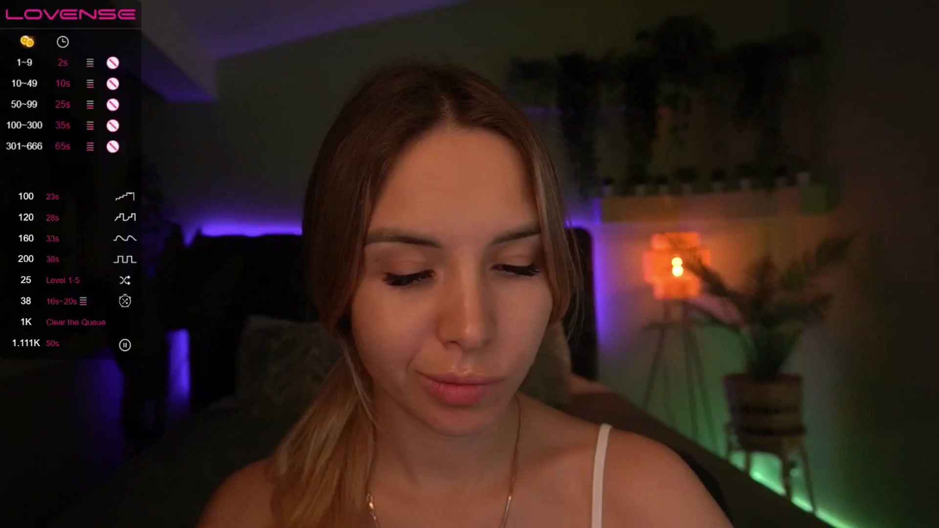 Gallery image thumbnail from Tilli's myfreecams stream on, 05/15/2024, 11:39 image 7 of 20