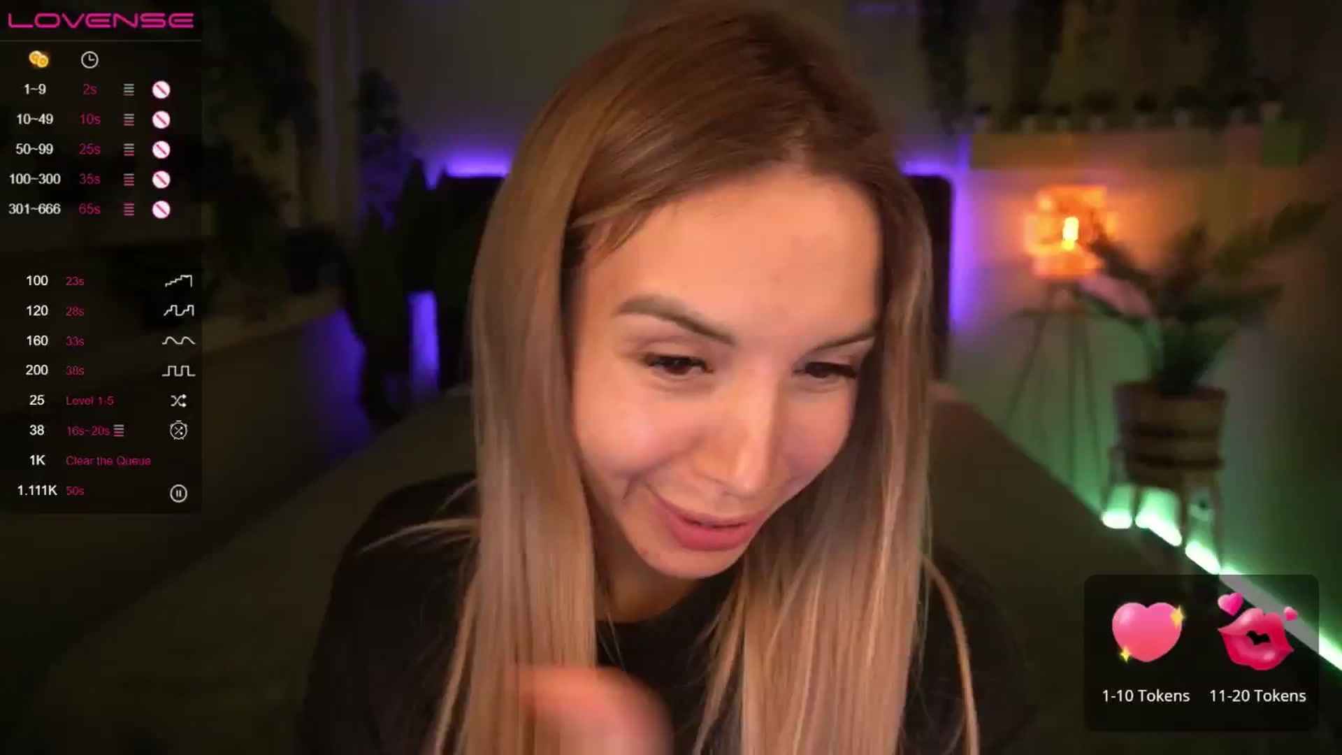Gallery image thumbnail from Tilli's myfreecams stream on, 05/18/2024, 08:03 image 9 of 20