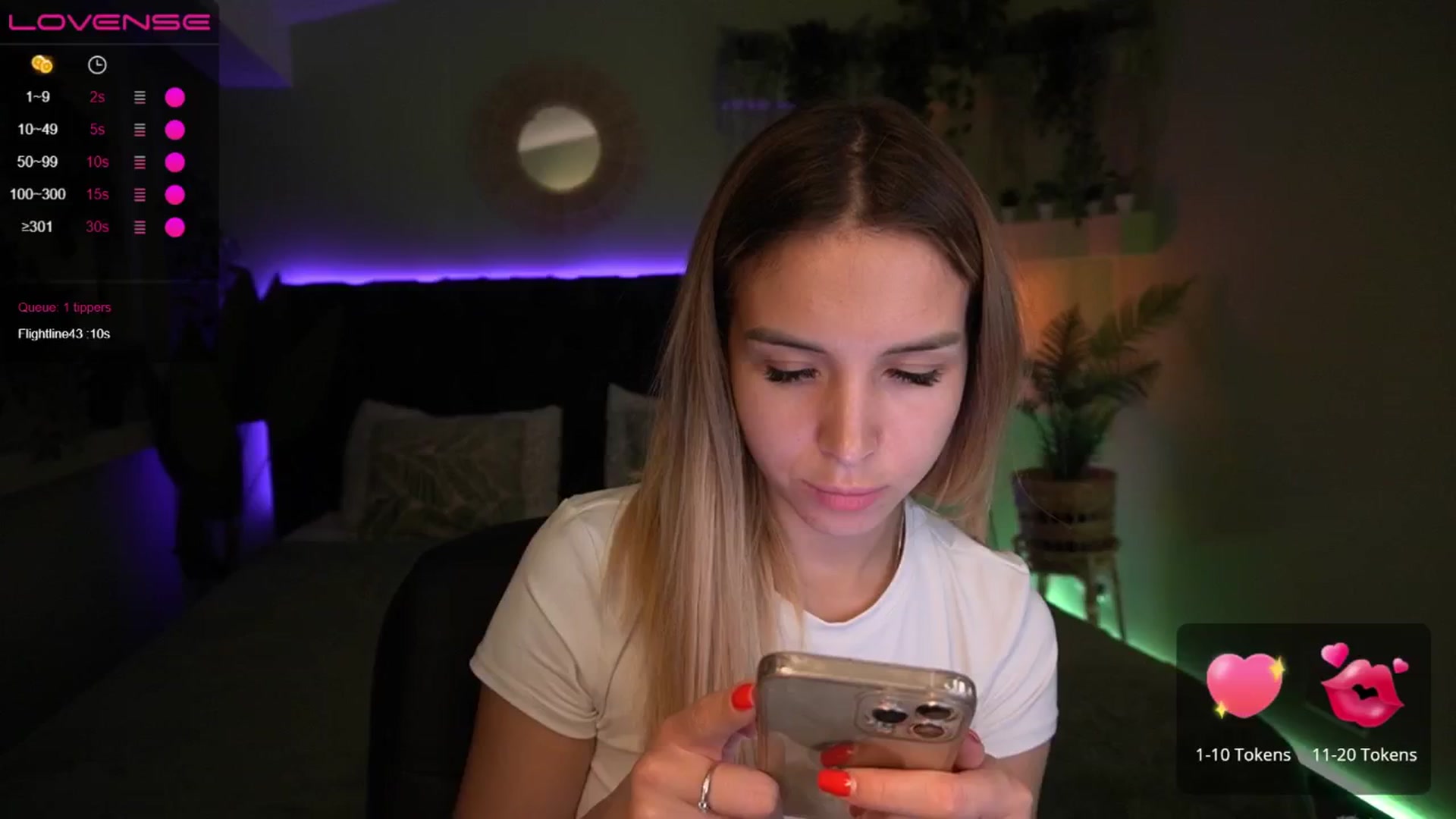 Gallery image thumbnail from Tilli's myfreecams stream on, 05/21/2024, 11:24 image 16 of 20