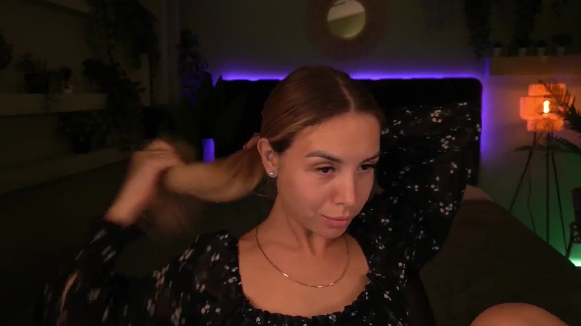 Gallery image thumbnail from Tilli's myfreecams stream on, 05/24/2024, 11:29 image 10 of 20