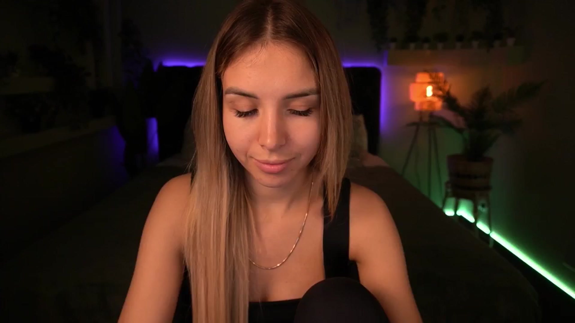 Gallery image thumbnail from Tilli's myfreecams stream on, 05/29/2024, 11:09 image 14 of 20