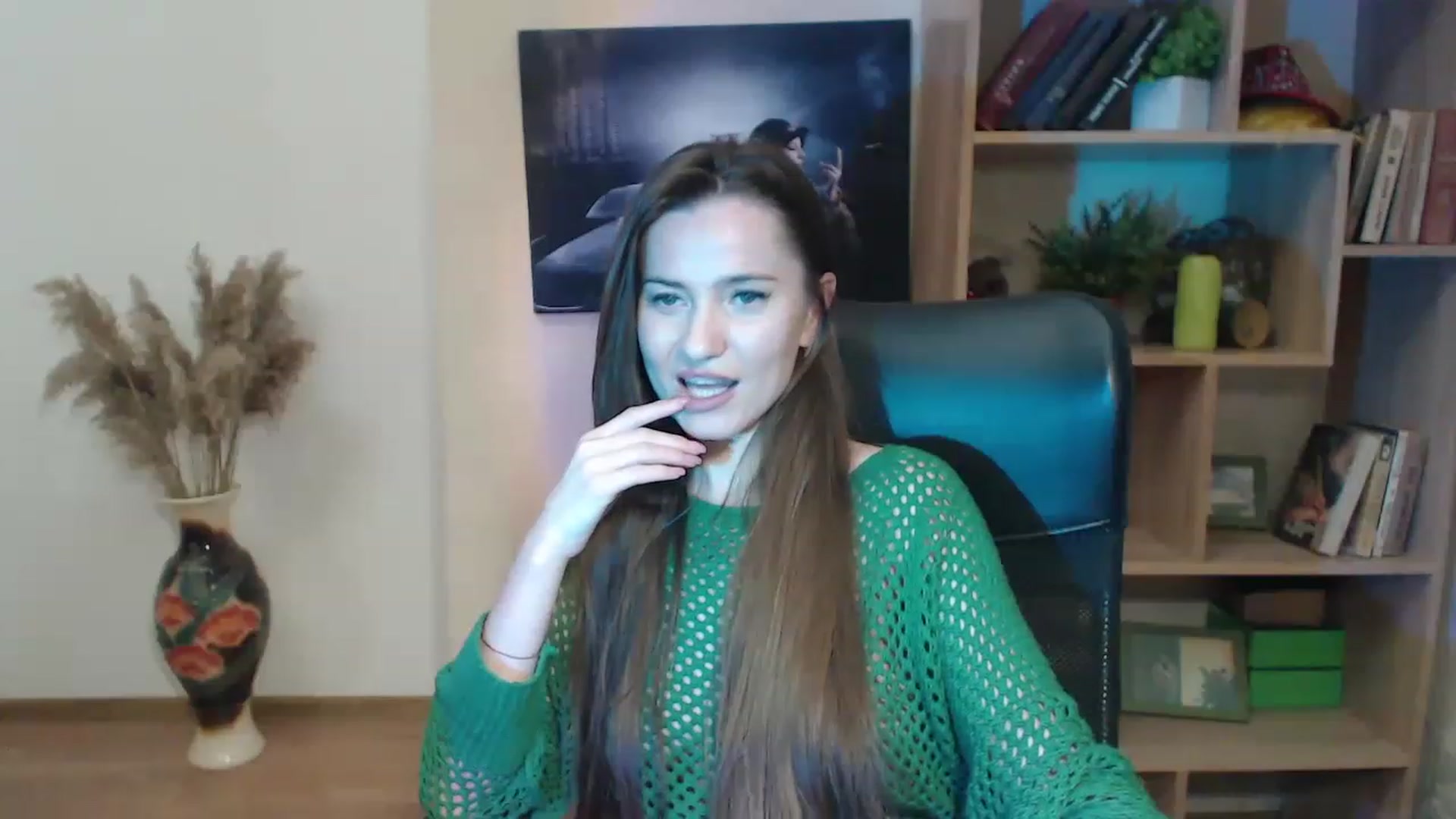 Gallery image thumbnail from Tilly_Casti's myfreecams stream on, 02/05/2023, 12:13 image 5 of 20