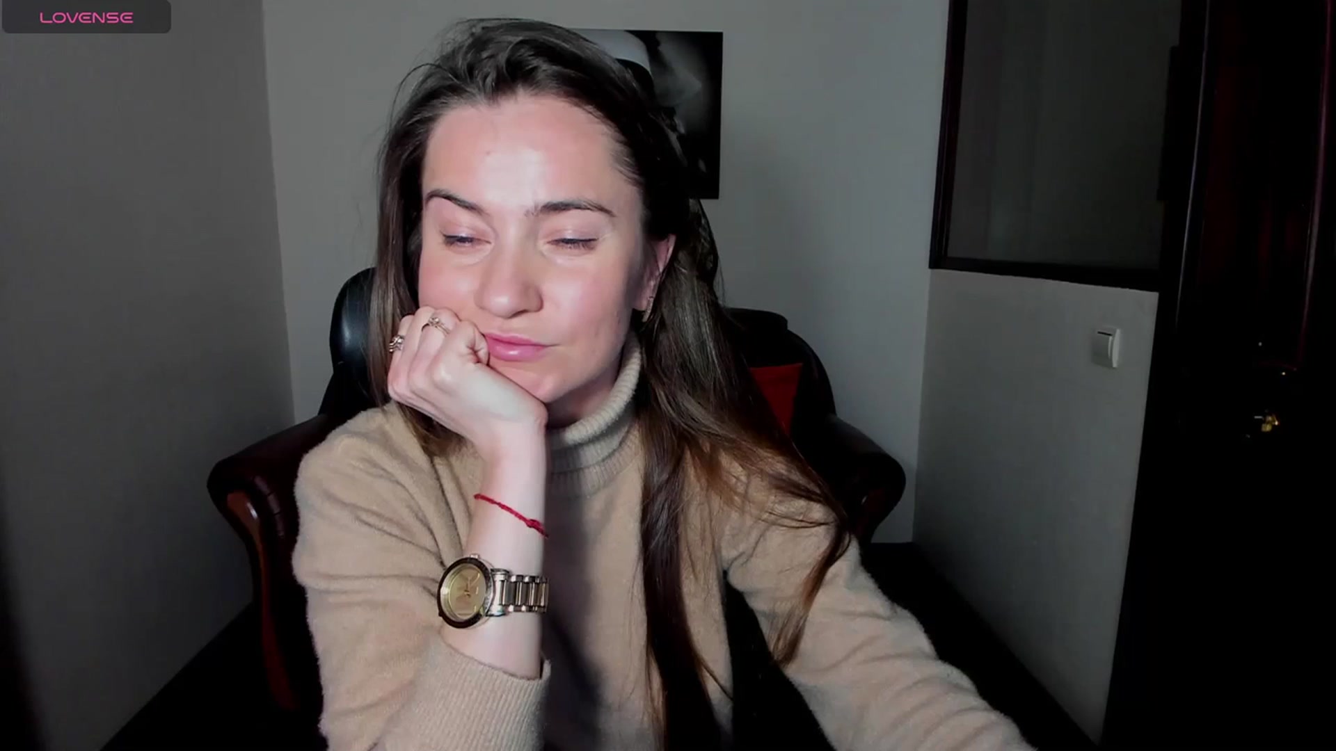 Gallery image thumbnail from Tilly_Casti's myfreecams stream on, 02/21/2024, 13:03 image 1 of 20