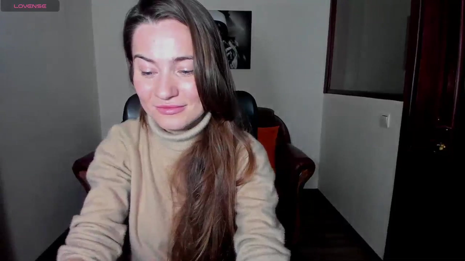 Gallery image thumbnail from Tilly_Casti's myfreecams stream on, 02/21/2024, 13:03 image 12 of 20
