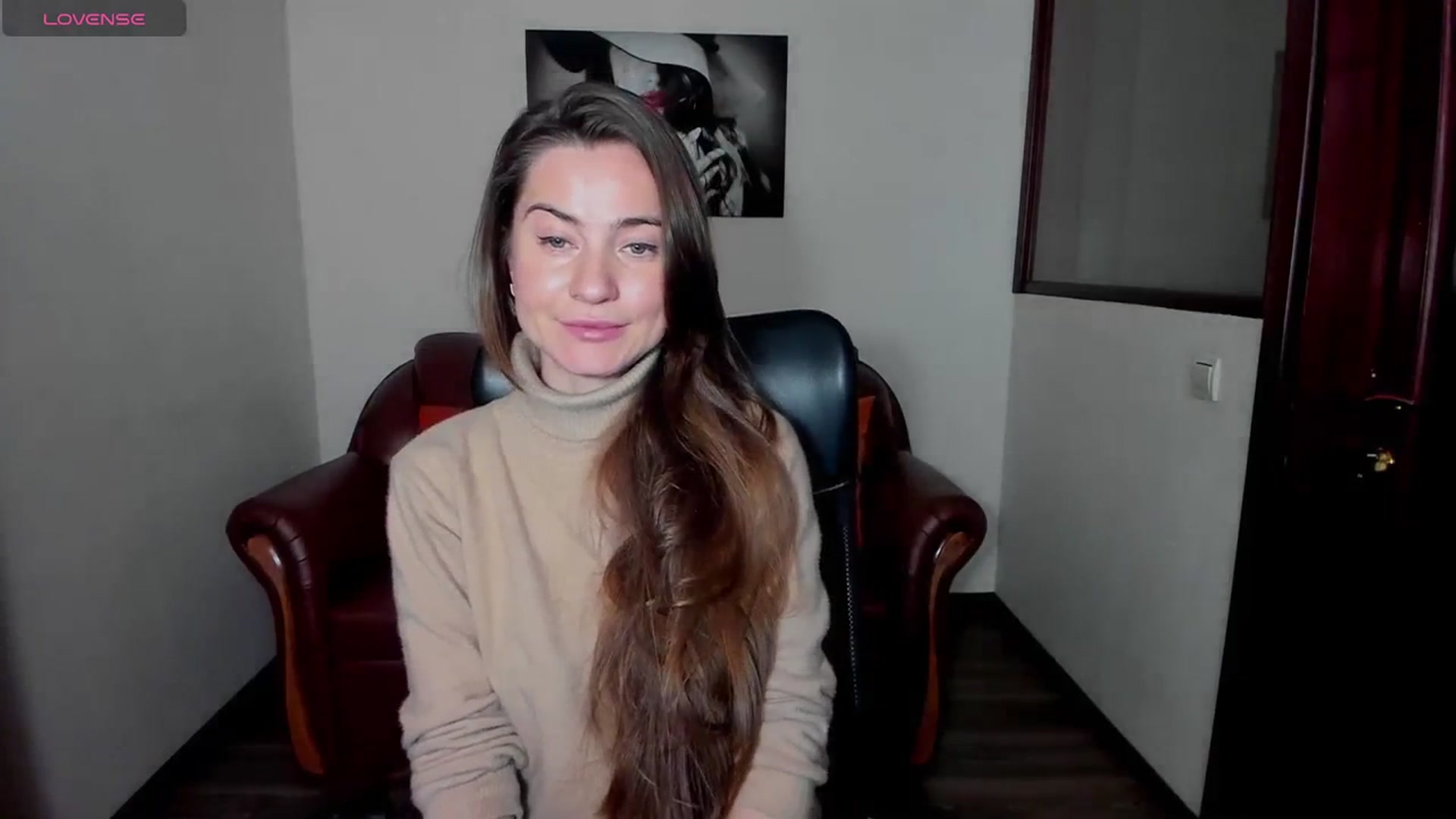 Gallery image thumbnail from Tilly_Casti's myfreecams stream on, 02/21/2024, 13:03 image 9 of 20