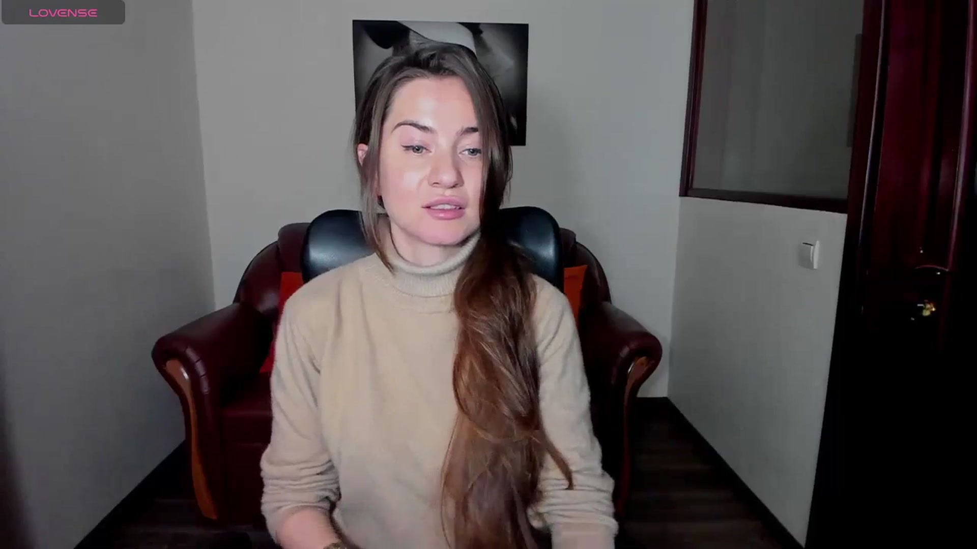 Gallery image thumbnail from Tilly_Casti's myfreecams stream on, 02/21/2024, 13:03 image 8 of 20