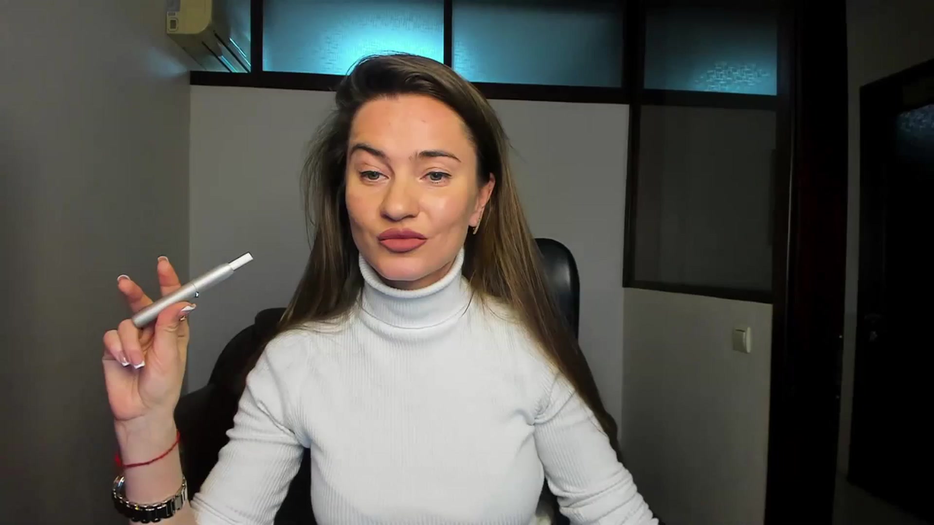 Gallery image thumbnail from Tilly_Casti's myfreecams stream on, 02/22/2024, 14:05 image 19 of 20