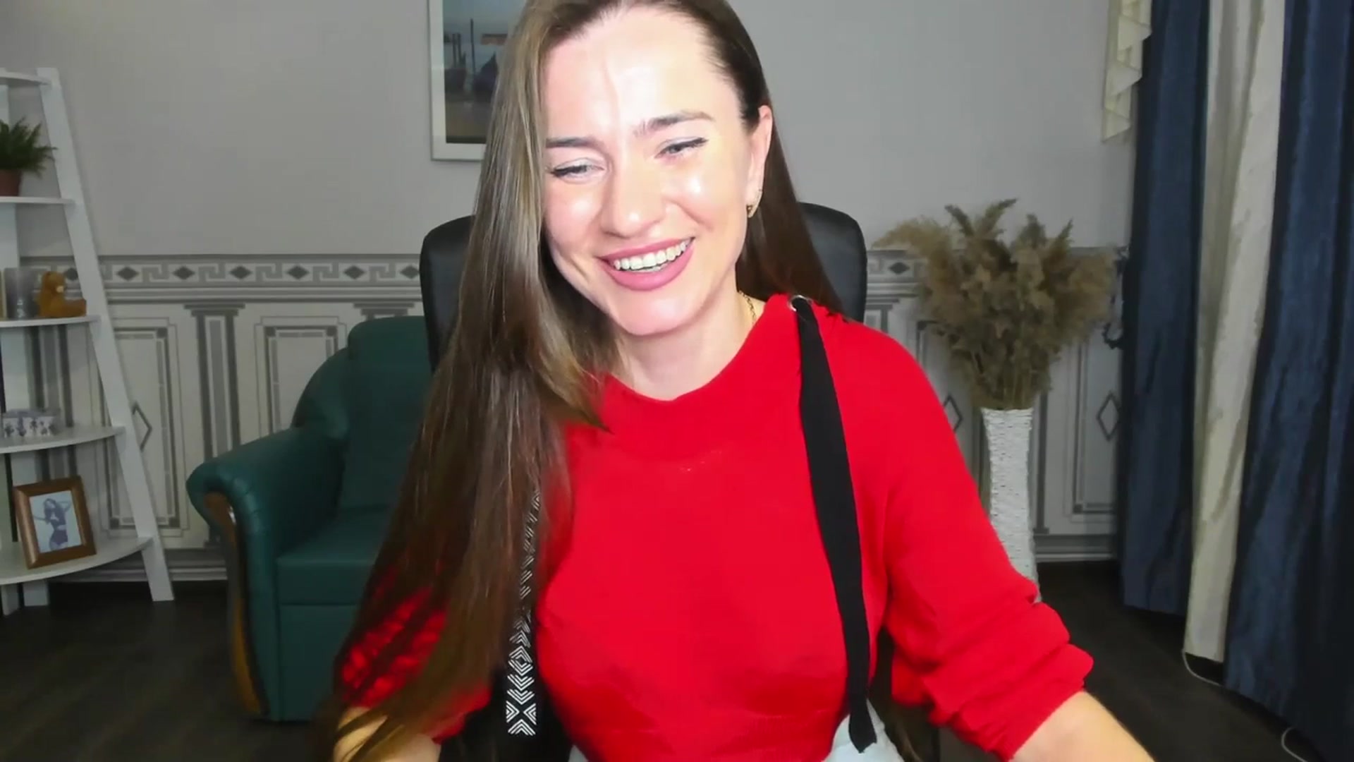 Gallery image thumbnail from Tilly_Casti's myfreecams stream on, 02/29/2024, 15:57 image 15 of 20