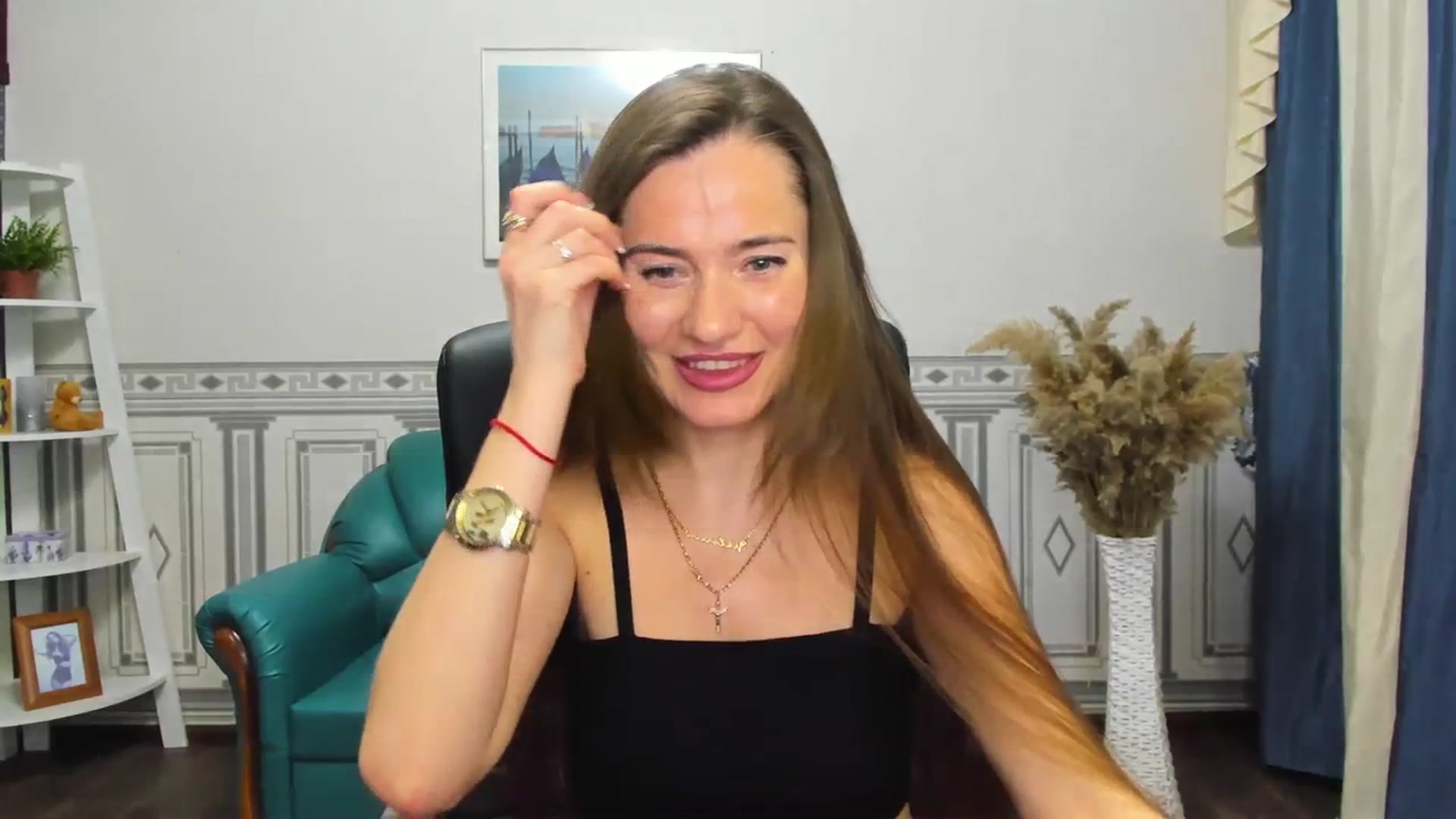 Gallery image thumbnail from Tilly_Casti's myfreecams stream on, 03/02/2024, 16:12 image 18 of 20