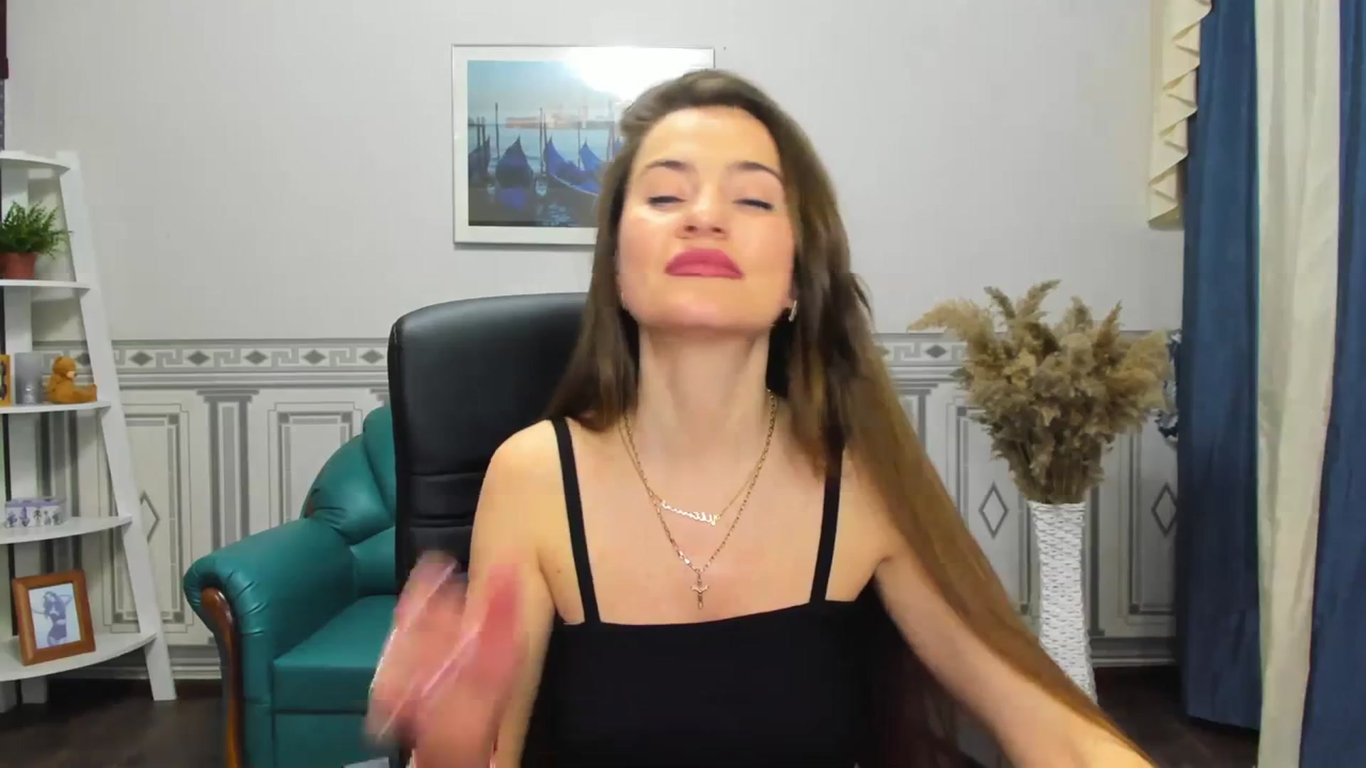 Gallery image thumbnail from Tilly_Casti's myfreecams stream on, 03/02/2024, 16:12 image 19 of 20