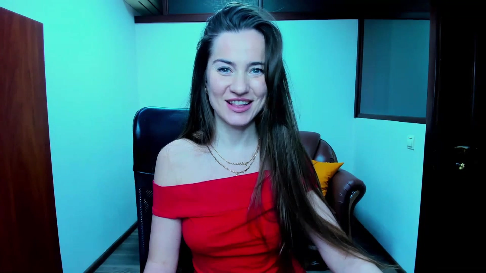 Gallery image thumbnail from Tilly_Casti's myfreecams stream on, 03/03/2024, 16:26 image 12 of 20
